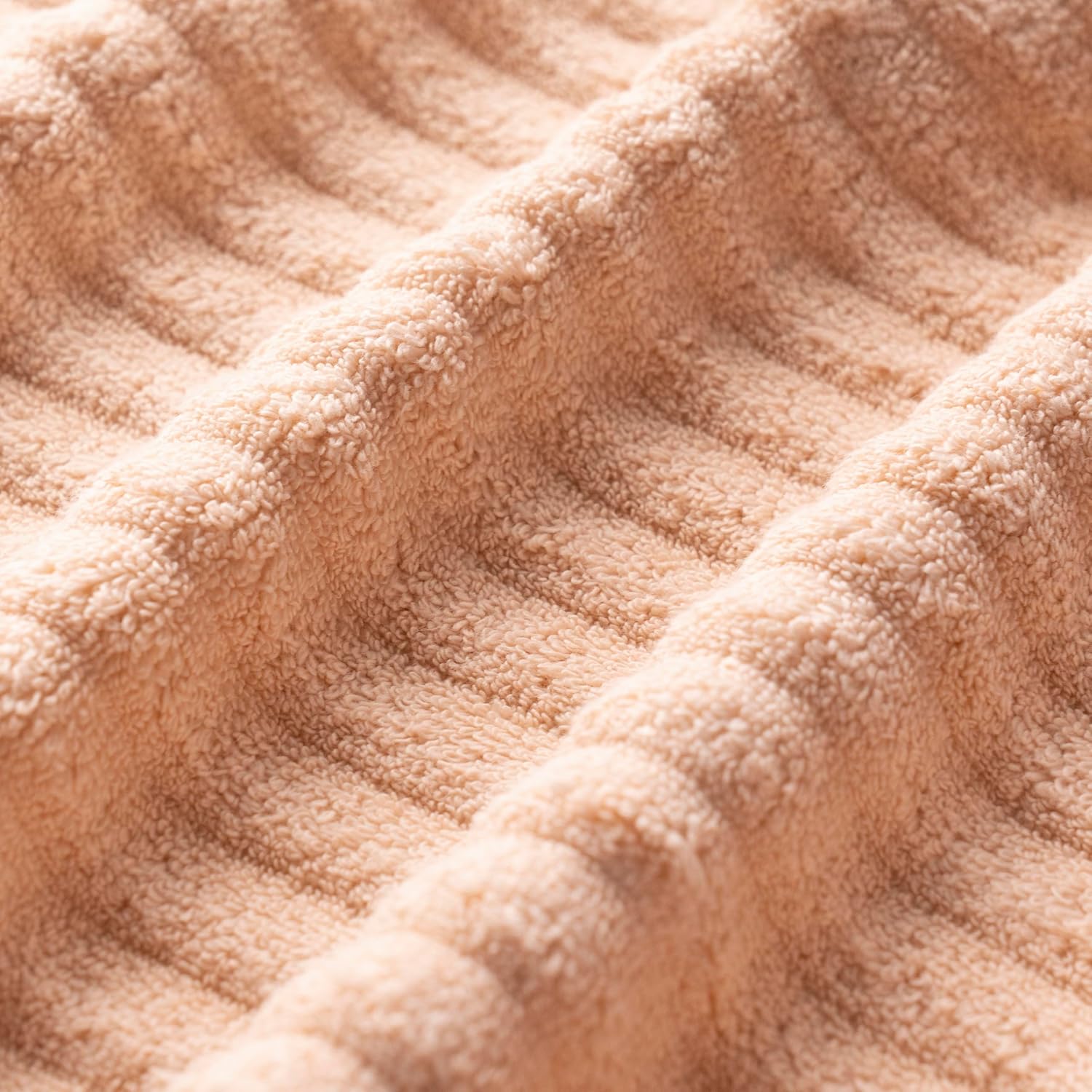 Vilasiya 100% Cotton Elace Ribbed Style Bath Towel 600 Gsm | Zero Twist Yarn Luxurious Soft, Extra Absorbent & Plushy (Peach)