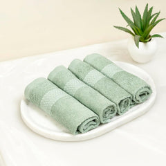 Akiko Home 100% Bamboo Face Towel 500 Gsm | Quick Dry, Super Soft, Anti Bacteria, Fast Absorbent, Eco Friendly, Hypoallergenic, Odor Resistant Face Towel | Pack Of 4 (Green)