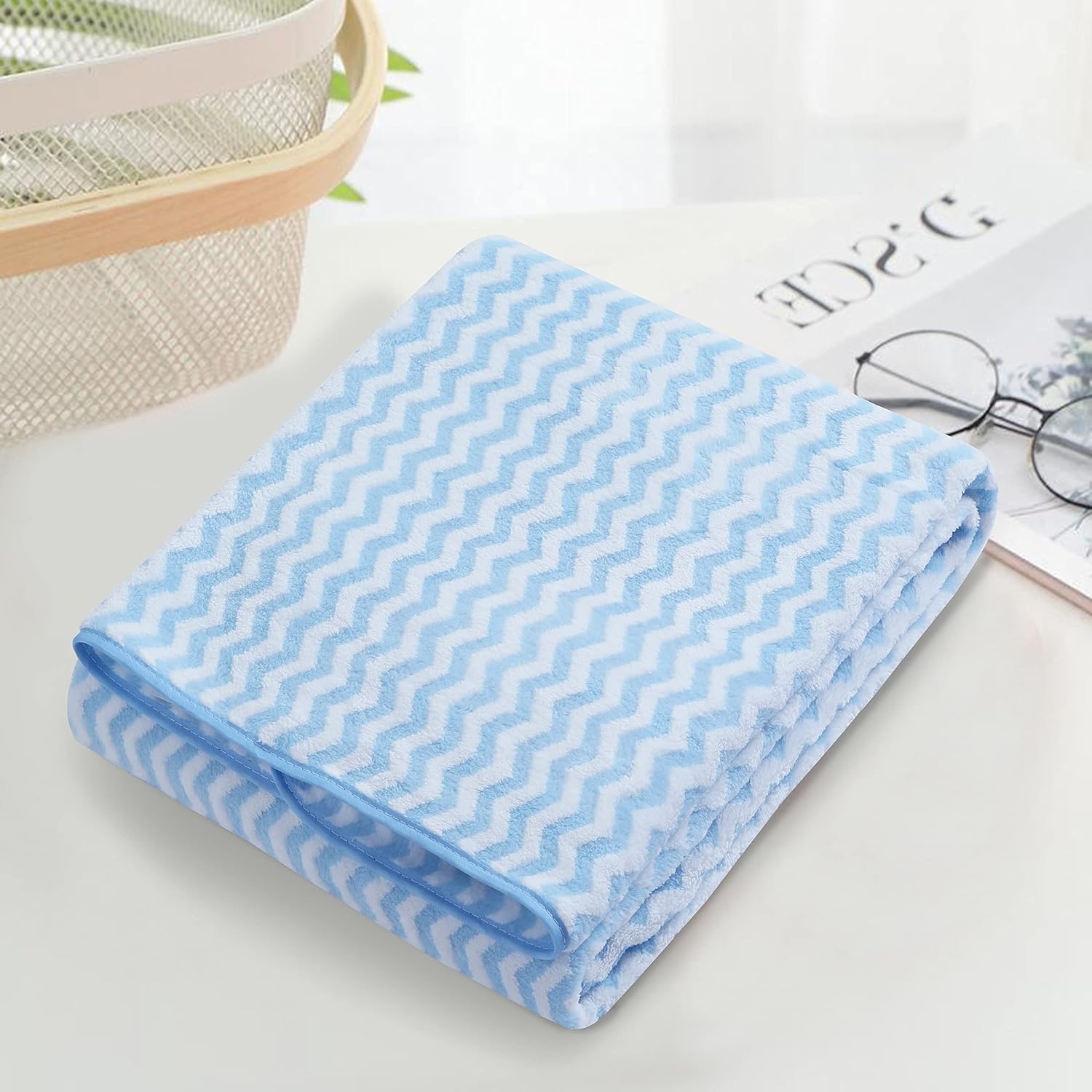 Spread Spain Microfiber Bath Towels 500 Gsm | Extra Soft Plush & High Absorbent Towel For Gym & Workout - Pack Of 1 (Blue)