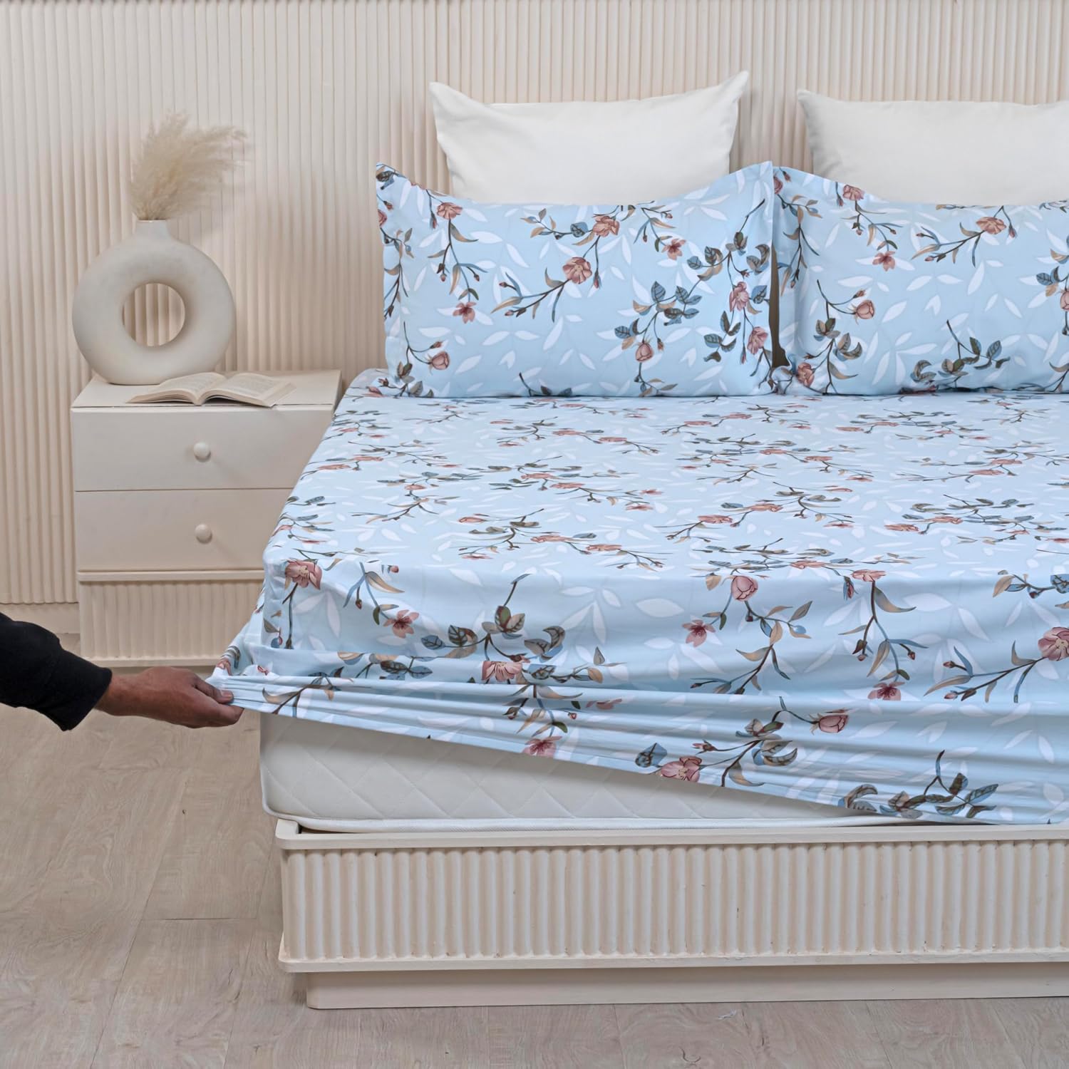 Double Size Elastic Fitted Bedsheet For Queen With 2 Pillow Covers - (78 X 72 Inches, Sky Blue & White) | Wrinkle Free Bed Sheets | Perfect For Home Decor & Gifting