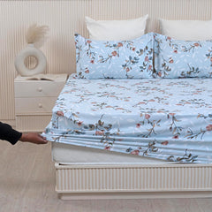 Double Size Elastic Fitted Bedsheet For Queen With 2 Pillow Covers - (78 X 72 Inches, Sky Blue & White) | Wrinkle Free Bed Sheets | Perfect For Home Decor & Gifting