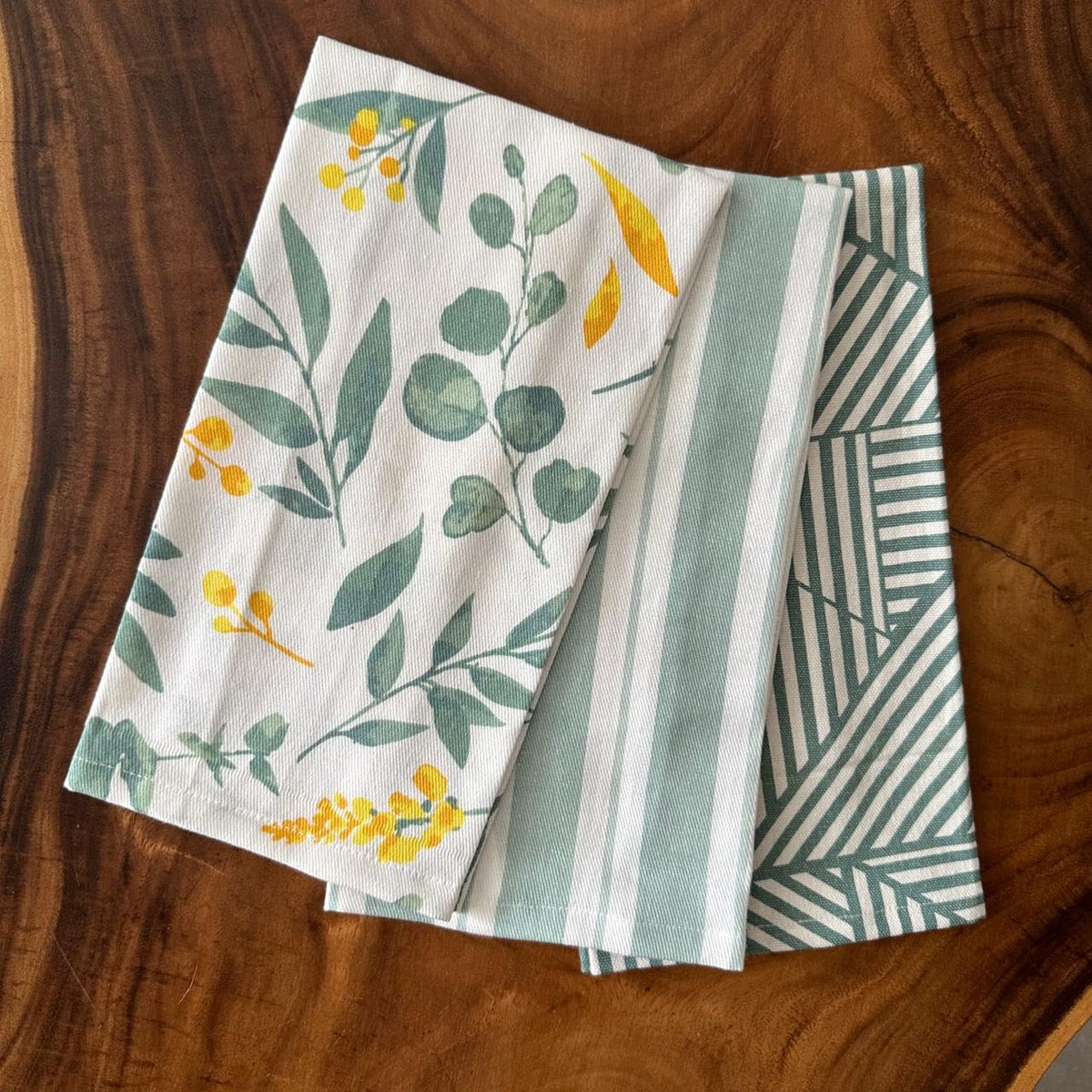 Oak & Lily 100% Cotton Kitchen Napkins Dish Towels 350 Gsm | Premium European Quality Washable, Large Size Kitchen Cloth For Roti, Cleaning, Drying | Sage Green (Set Of 3)