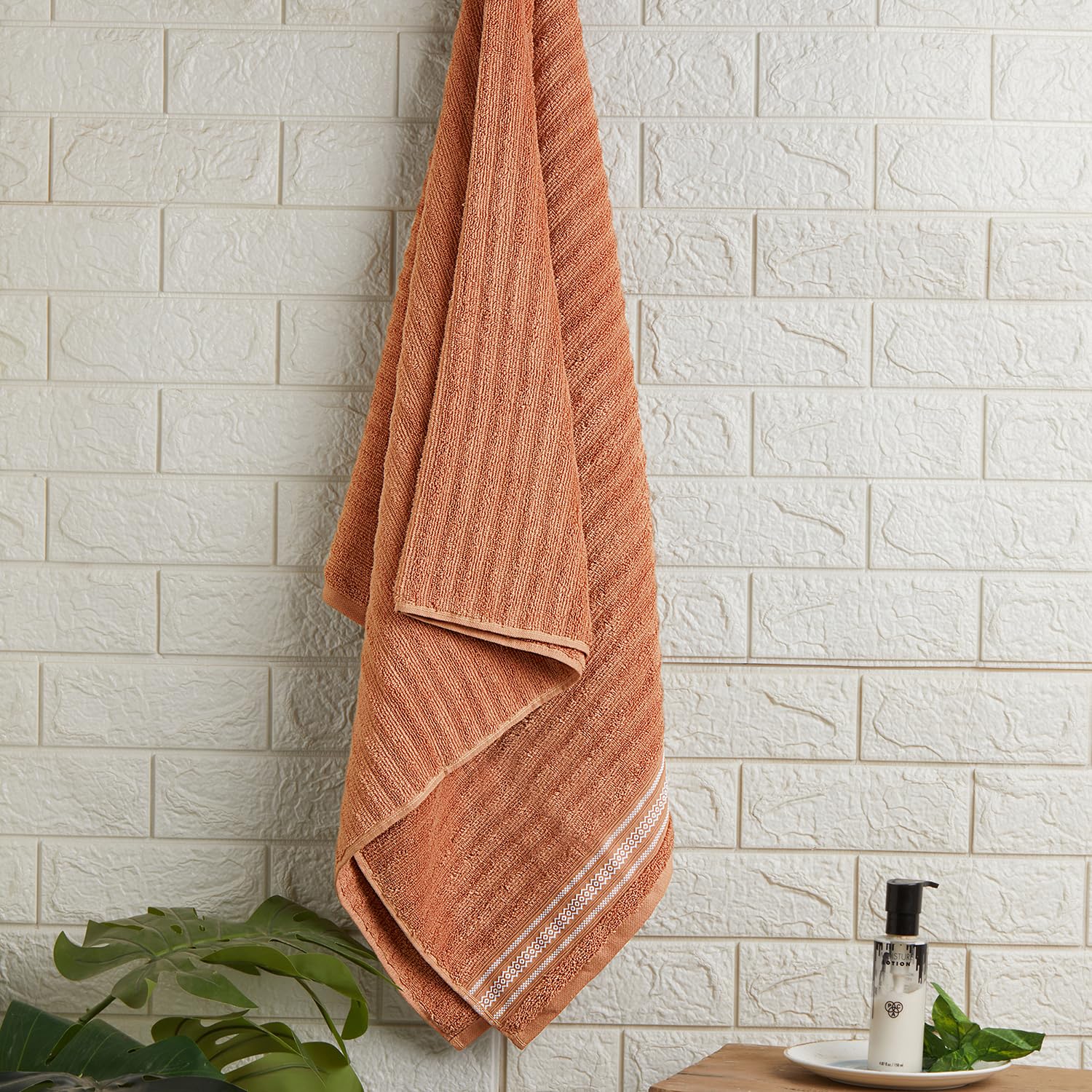 Spaces 100% Cotton Zero Twist Bath Towel 400 Gsm | High Absorbency Super Soft, Fast Drying Towels Large Size For Men & Women (Red)