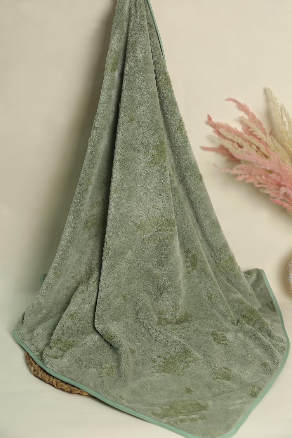 Hanker Embossed Microfiber Luxury Bath Towel 500 Gsm | Super Soft On Skin, Frizz Free Hair Post Wash (Green Crown Pattern)