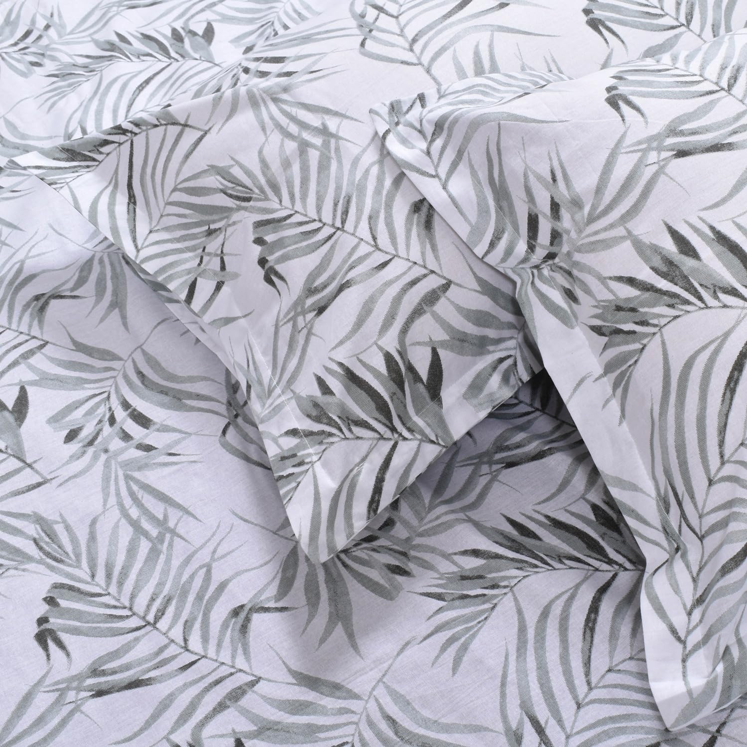 Flat Double Bedsheet With 2 Pillow Covers | Queen Size - 88 X 96 Inches, Forest Green & White | Durable & Long Lasting Bedsheet