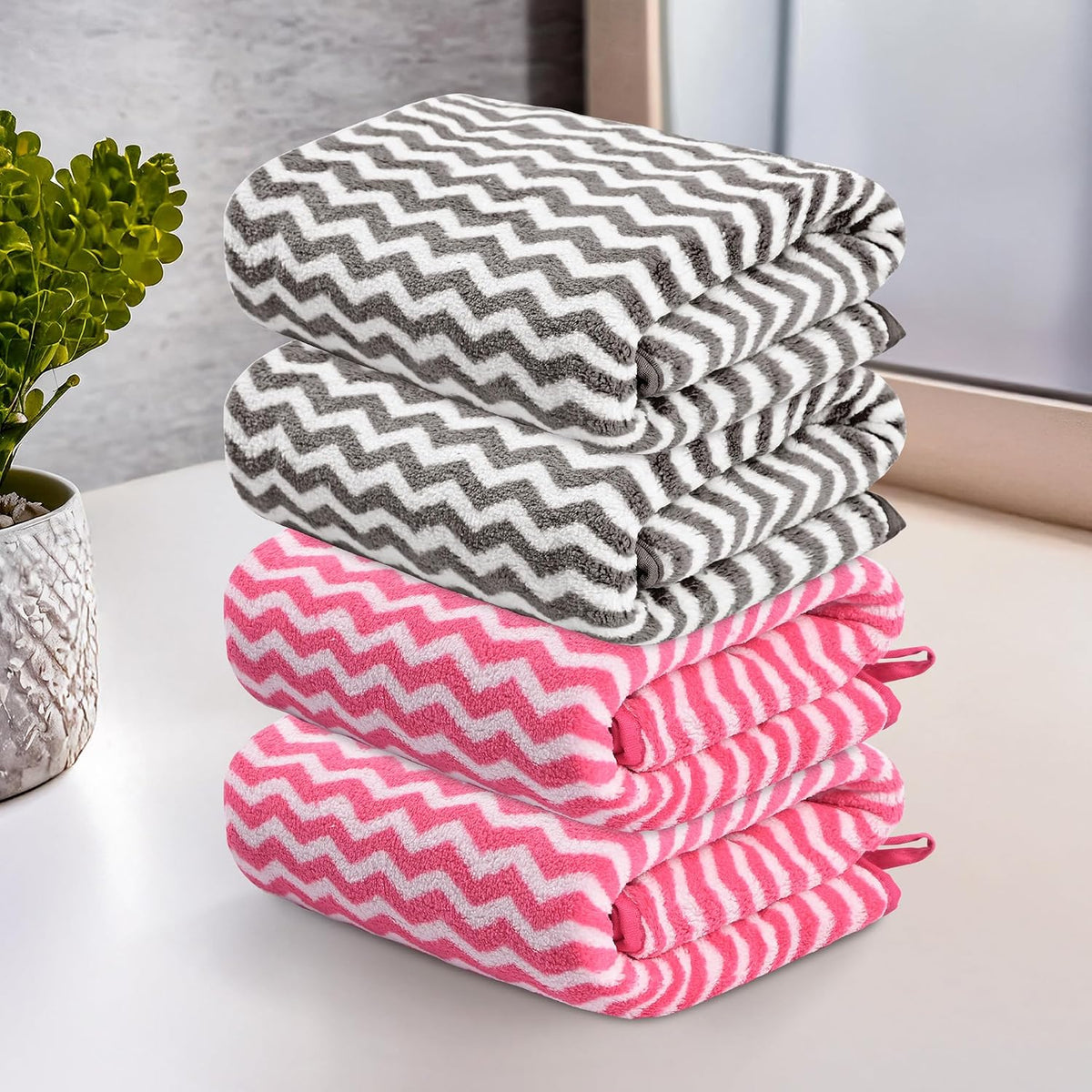 Kuber Industries Microfiber Soft Face Towel 800 Gsm | Absorbent Hanging Hand Towels For Wash Basin Bathroom | Zig Zag - Pink & Grey (4 Pcs)