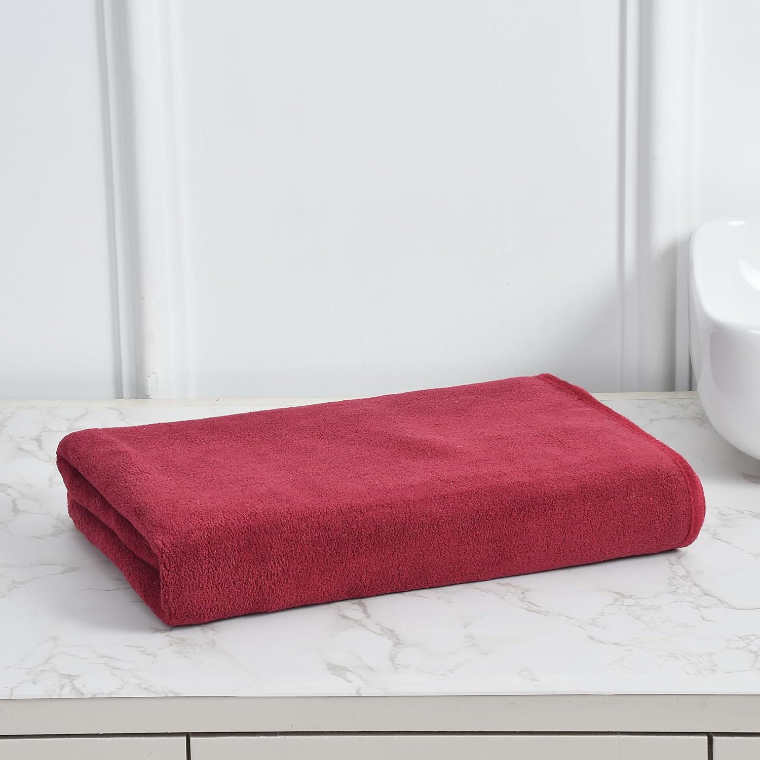 Cotton Bolls Microfiber Large Bath Towel 800 Gsm | Quick Dry Super Soft Higly Absorbent Lint Free Towel For Travel, Gym, Beach, Pool & Yoga (Maroon)