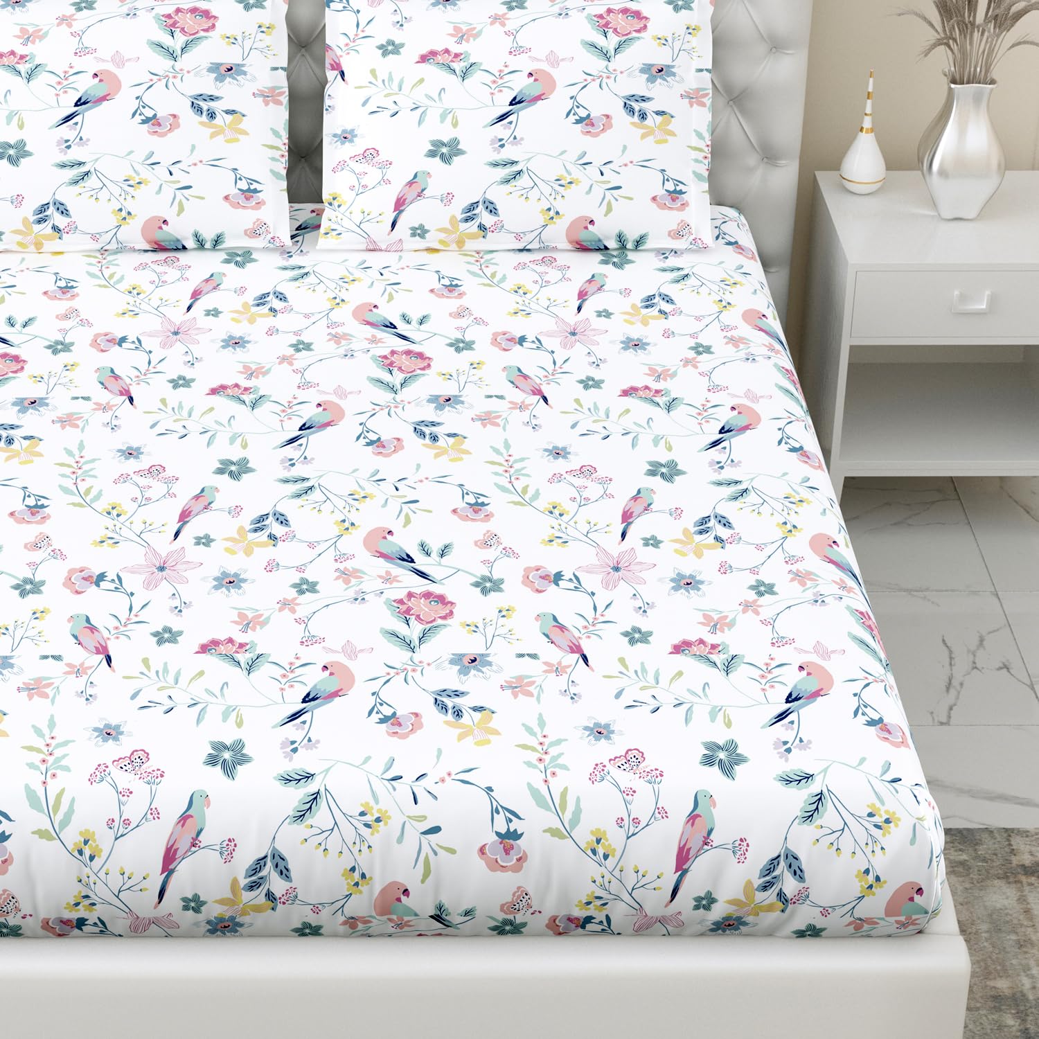 Queen Size Bed For Elastic Fitted Bedsheet With 2 Pillow Covers | 50 X 78 X 10 Inches, White & Grey | Softness, Durability & Comfort | Perfect For Everyday Use