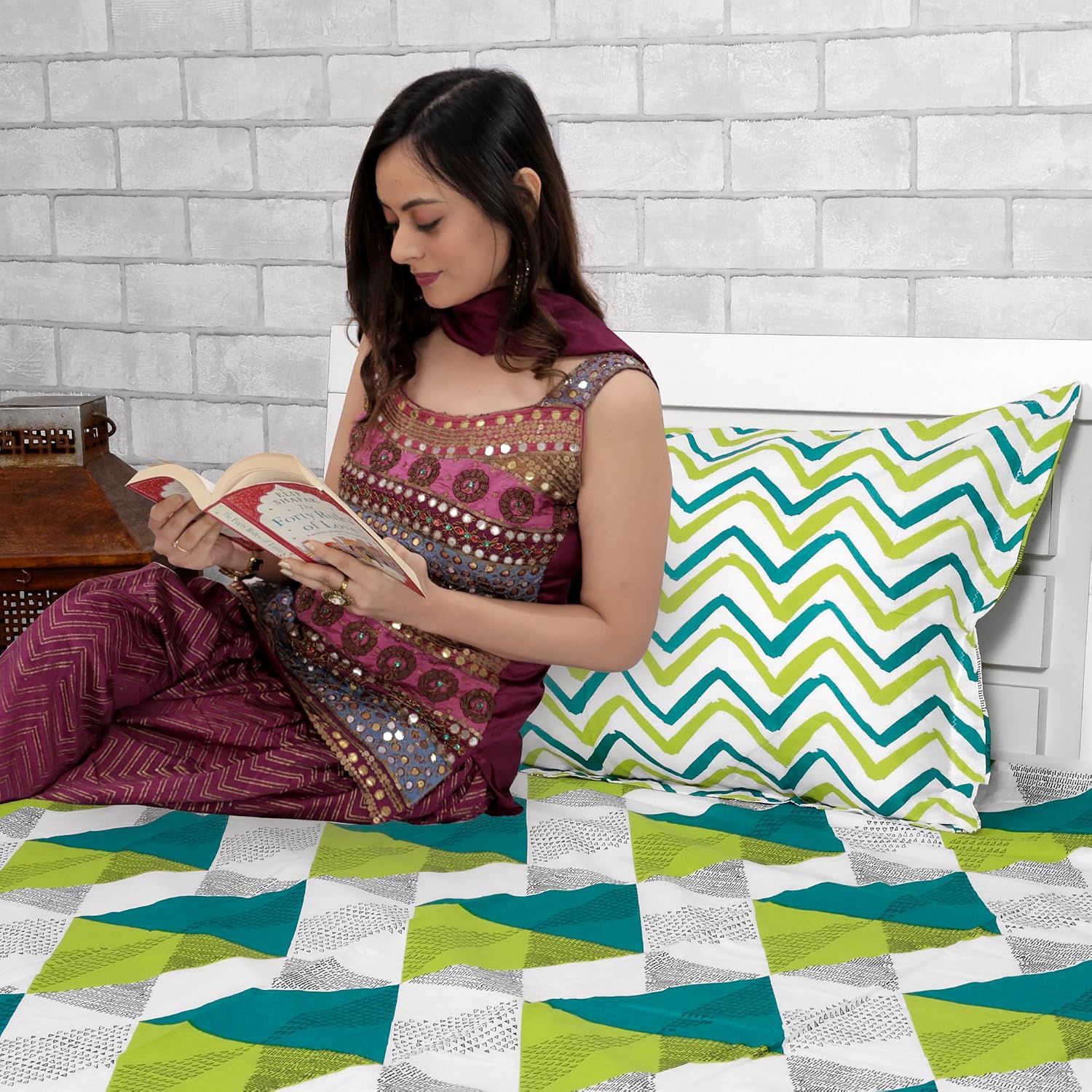 Single Bedsheet With 1 Pillow Cover - 57 X 87 Inches, White & Aqua | Designer Printed Bedsheet Set - Naturally Soft, Breathable & Skin Friendly