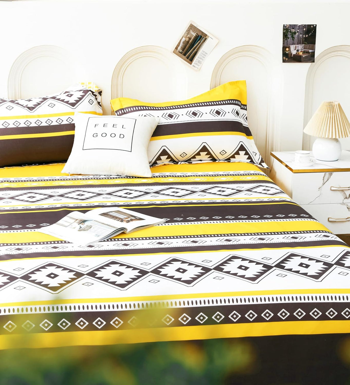 1 Double Bedsheet For Queen Size With 2 Pillow Covers - 88 X 100 Inches, Yellow & Black | Perfect For Festive Gifting | Soft & Durable For Everyday Use & Bedroom - All Season Comfort