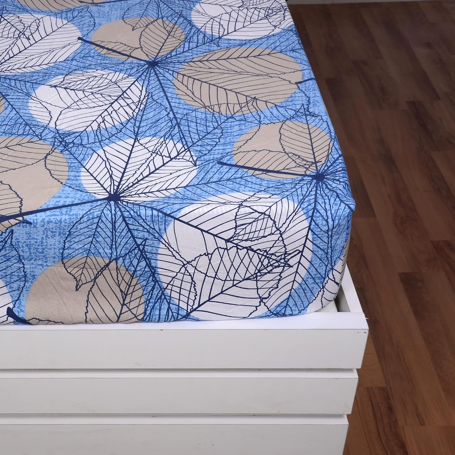 Printed King Size Double Bedsheet With 2 Pillow Cover For Bedroom | 72 X 78 + 9 Inches, Blue & White - All Around Elastic Fitted | Ideal For Everyday Use
