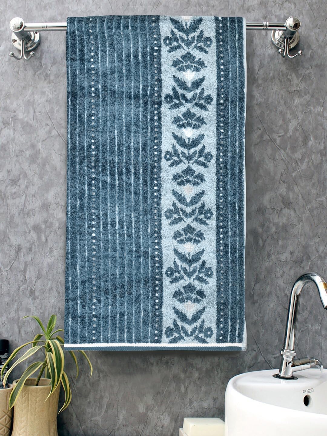 Homefresh Print Cotton Bath Towel 500 Gsm | Geometric Pattern Navy Blue & Grey (Tulis)