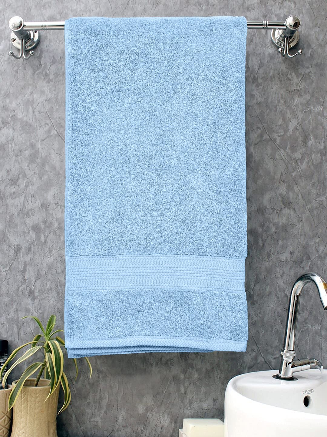 Bombay Dyeing Super Ultrx Zero Twist Plain Dyed Cotton Bath Towel 650 Gsm (Cornflower)