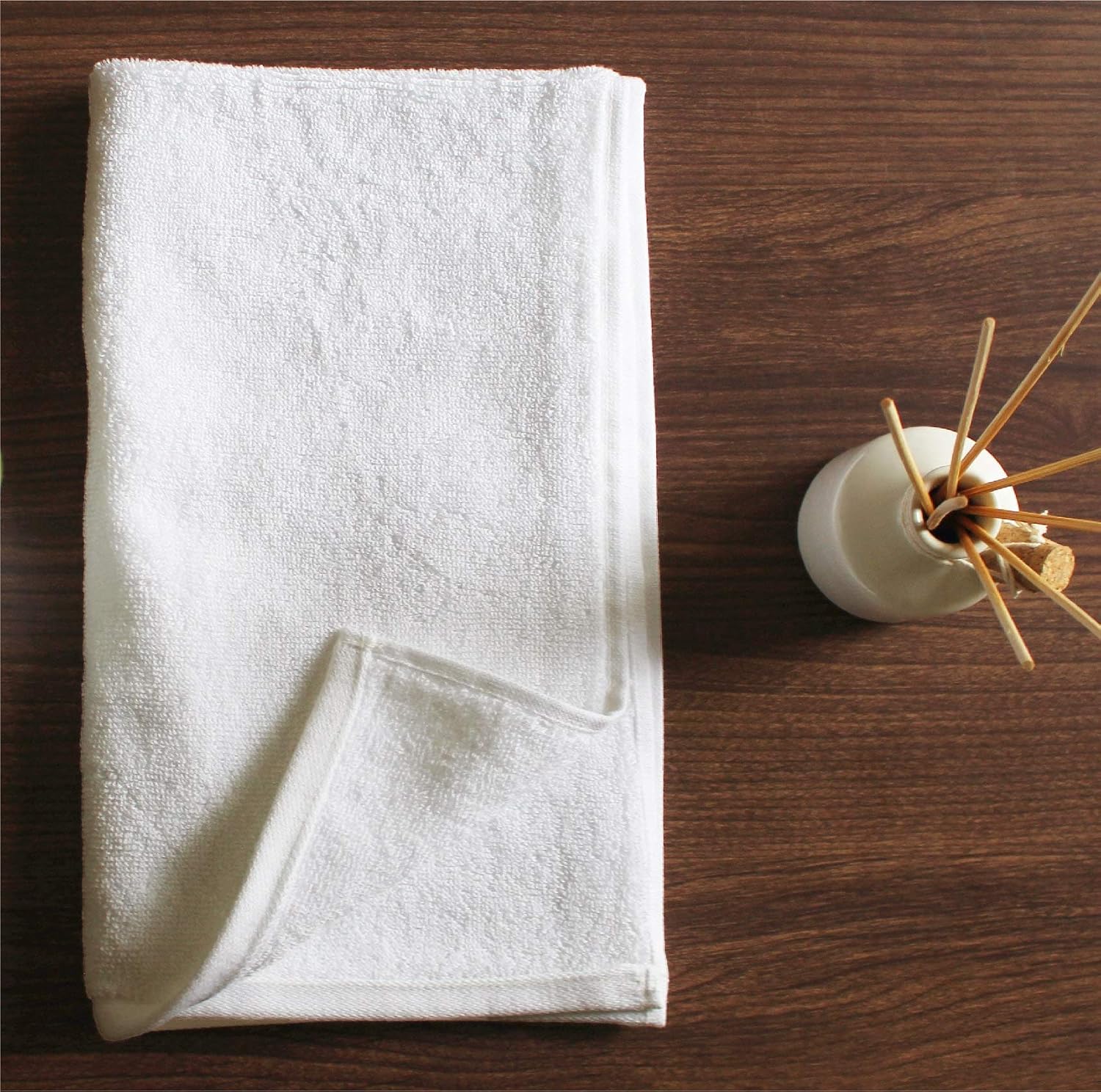 Heelium Bamboo Hand Towel 800 Gsm | Ultra Absorbent & Anti-Bacterial 3x Softer Than Cotton Towels (Blue, Grey, Teal, White)- Pack Of 4