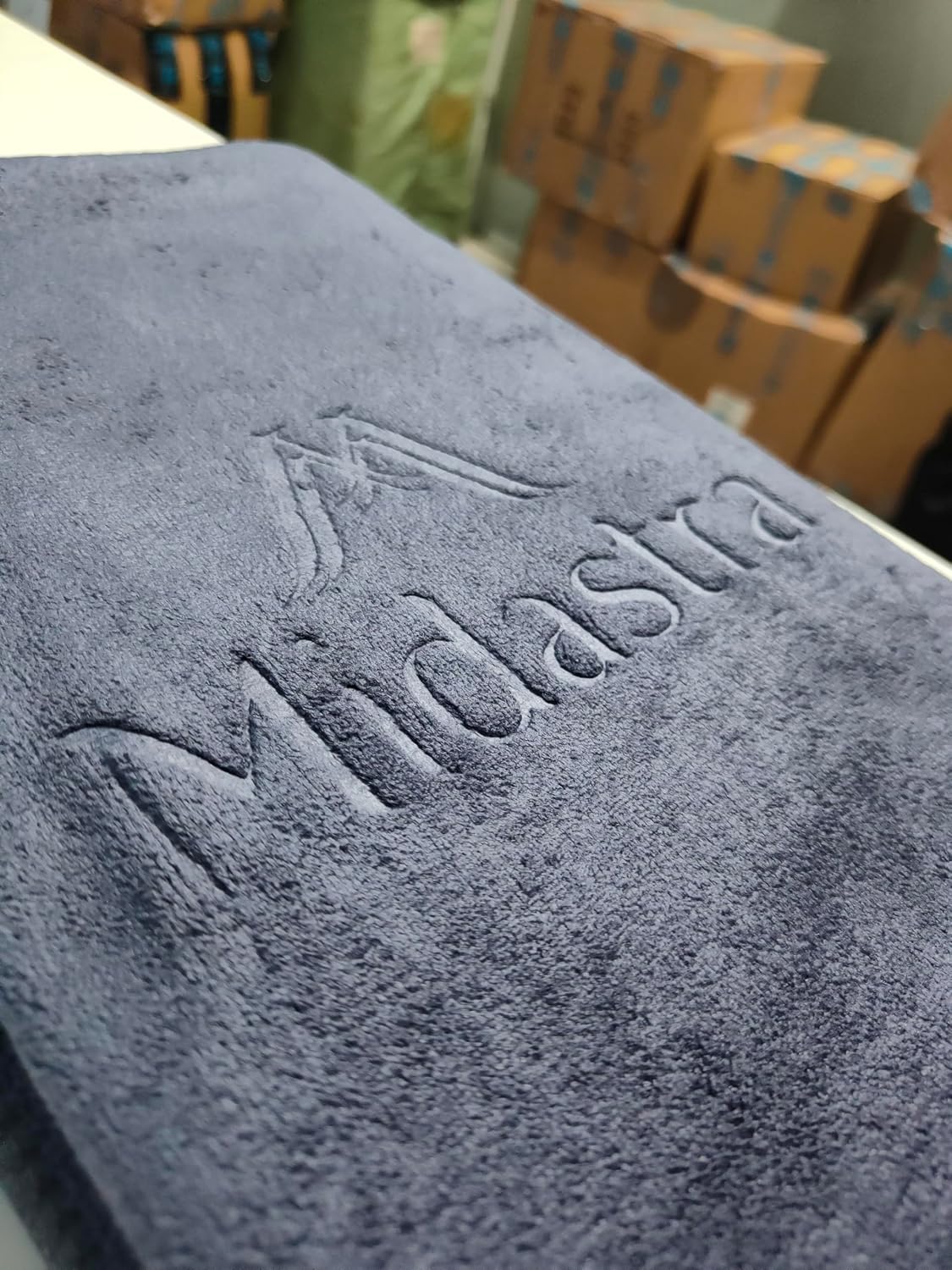 Midastra Microfiber Bath Towel 500 Gsm | Fast Drying, Extra Soft & Absorbent, Perfect For Home, Gym, Travel Bath Towel (Grey)