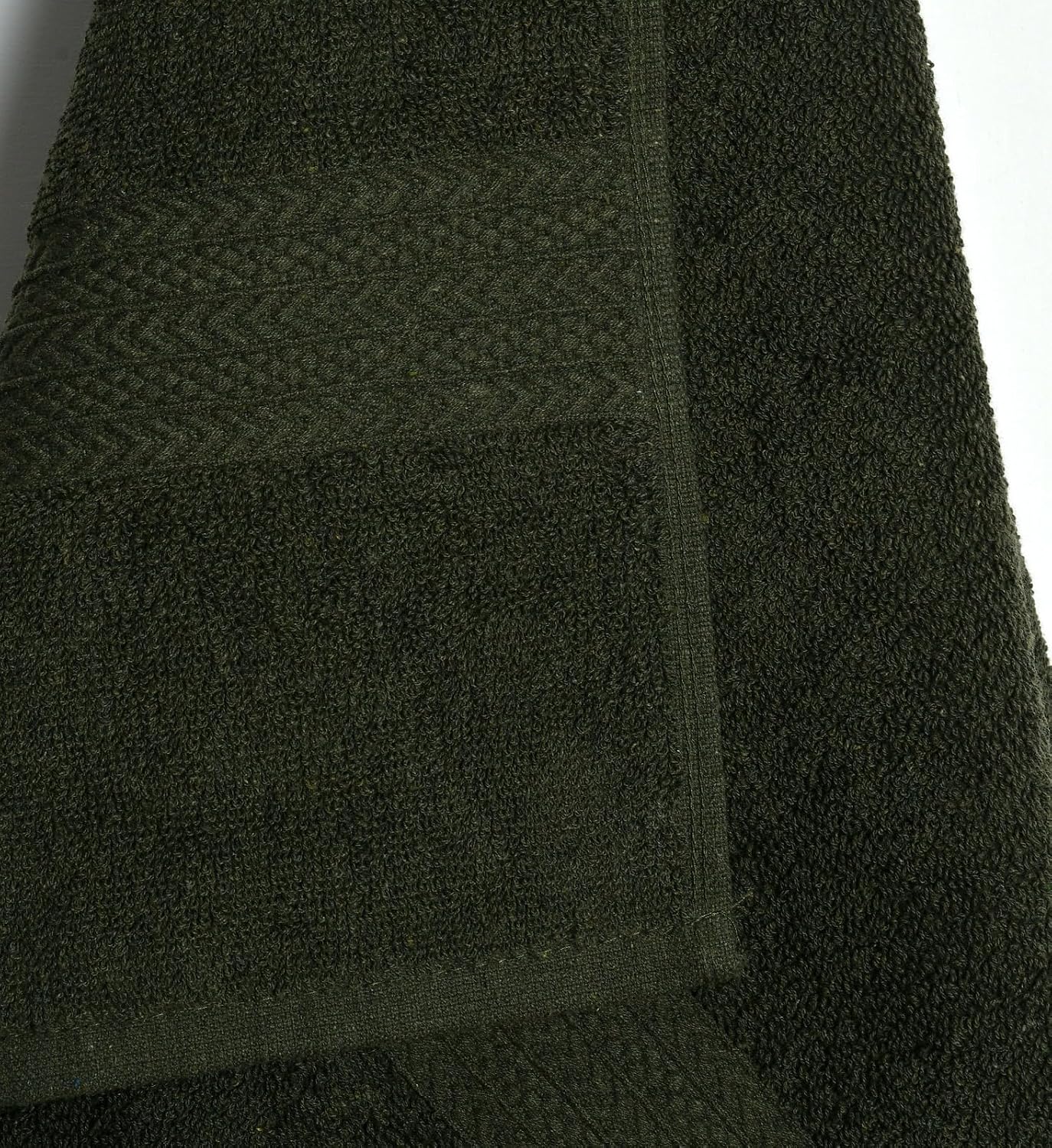 Soweto Luxury Cotton Bath Towel 550 Gsm | Ultra Soft & Super Absorbent Bath Sheet Quick Dry, Lightweight & Durable Fabric Large Size Towel (Green)