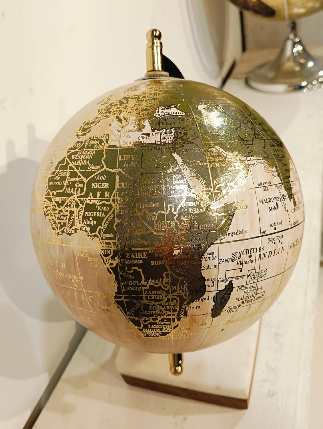 Rotating World Globe 6 Inch With Metal Arc & Marble Stand For Show Piece For Home , Office Decor, Study Table, & Birthday, Party Gifts For Kids & Students, Pack Of 1