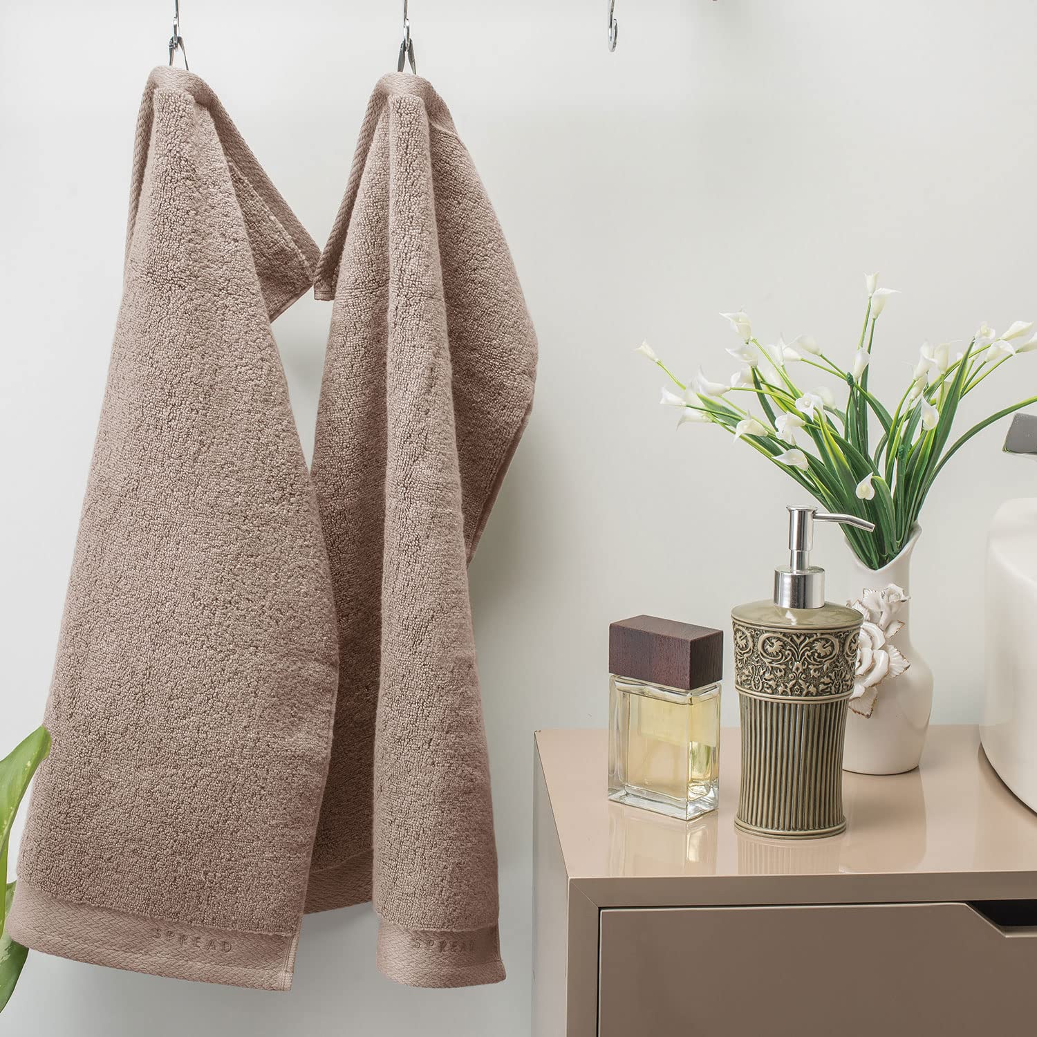 Spread Spain Resort Luxury Cotton Hand Towel 750 Gsm Maximum Softness & Absorbency, Ultra-Durable For Luxury Hotel & Spa Quality Hand Towel- Cobble Stone (2 Piece)