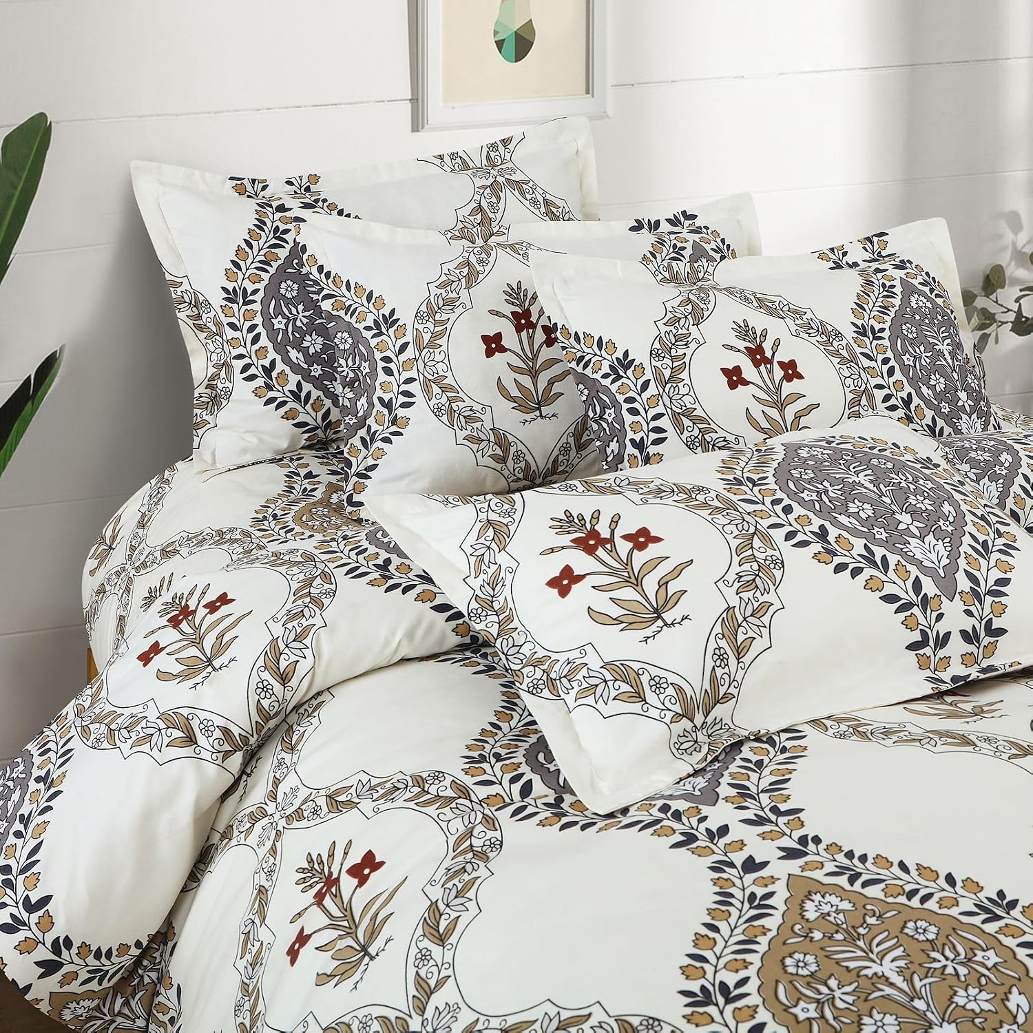 Cotton Elastic Fitted Printed Queen Size Double Bed Bedsheet With 2 Pillow Cover | 60 X 78 Inches, Cream - Soft Touch, Wrinkle Resistant, Skin Friendly