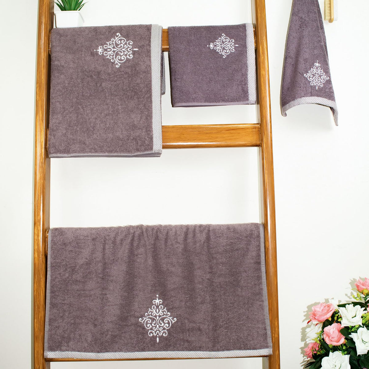 Rangoli 100% Bamboo 2 Bath & 2 Hand Towels 850 Gsm | Large Size Ultra Soft, Quick-Absorbent & Eco-Friendly Towels - Ash Brown