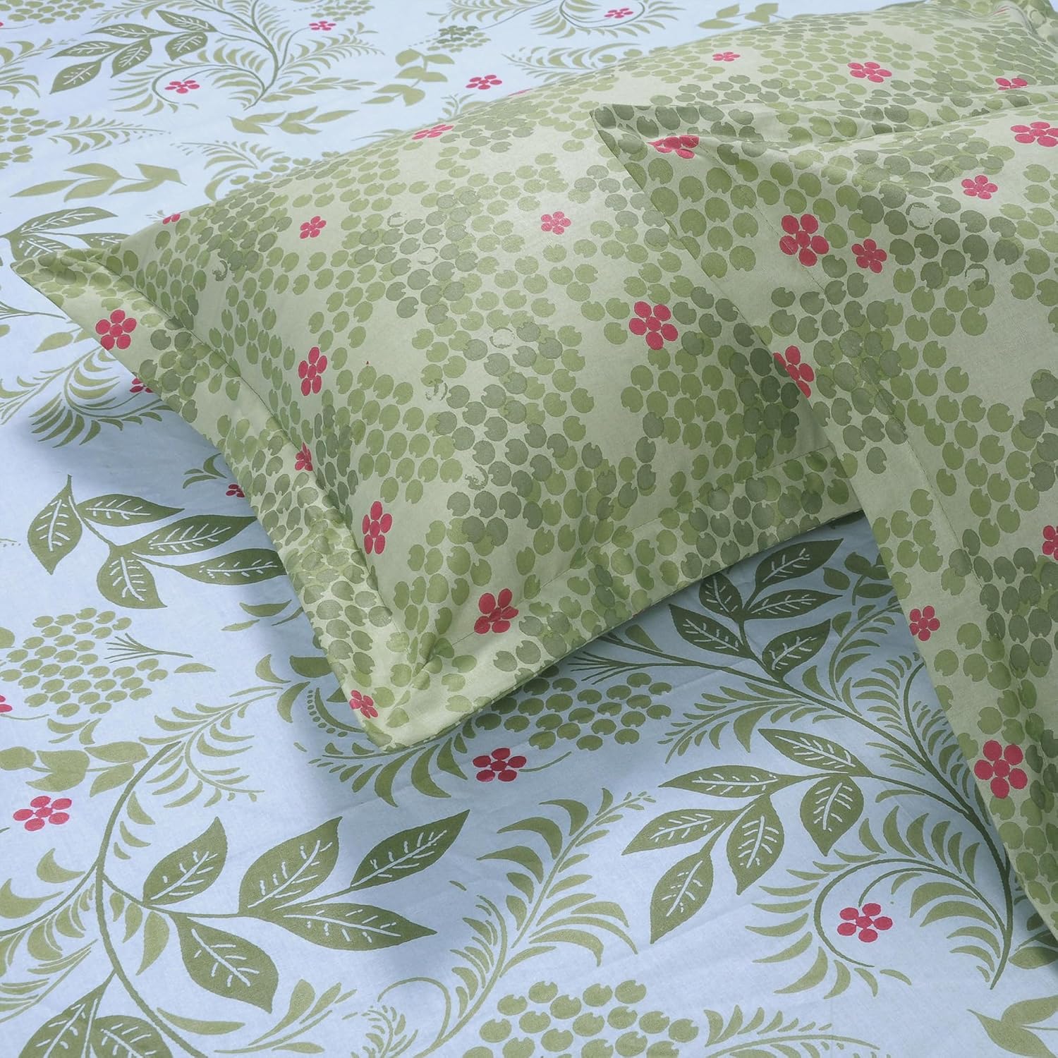Flat Double Bedsheet With 2 Pillow Covers | Queen Size - 88 X 96 Inches, White & Green | Durable & Long Lasting Bedsheet