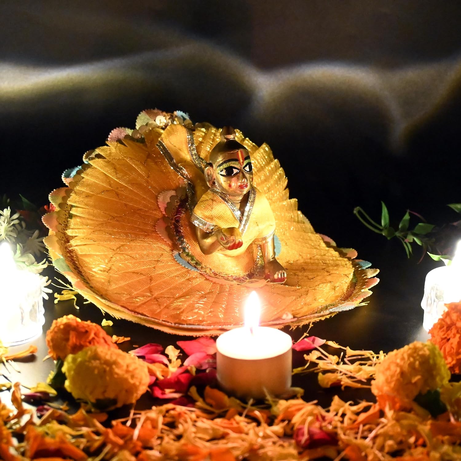 Laddu Bal Gopal Idol - Little Krishna Idol, Golden, Brass Idol, Small Size, Makhan Chor Idol - Kanha Ji Ki Murti For Pooja Room, Golden Handmade Statue | All Occasion, Thakur Ji Idol