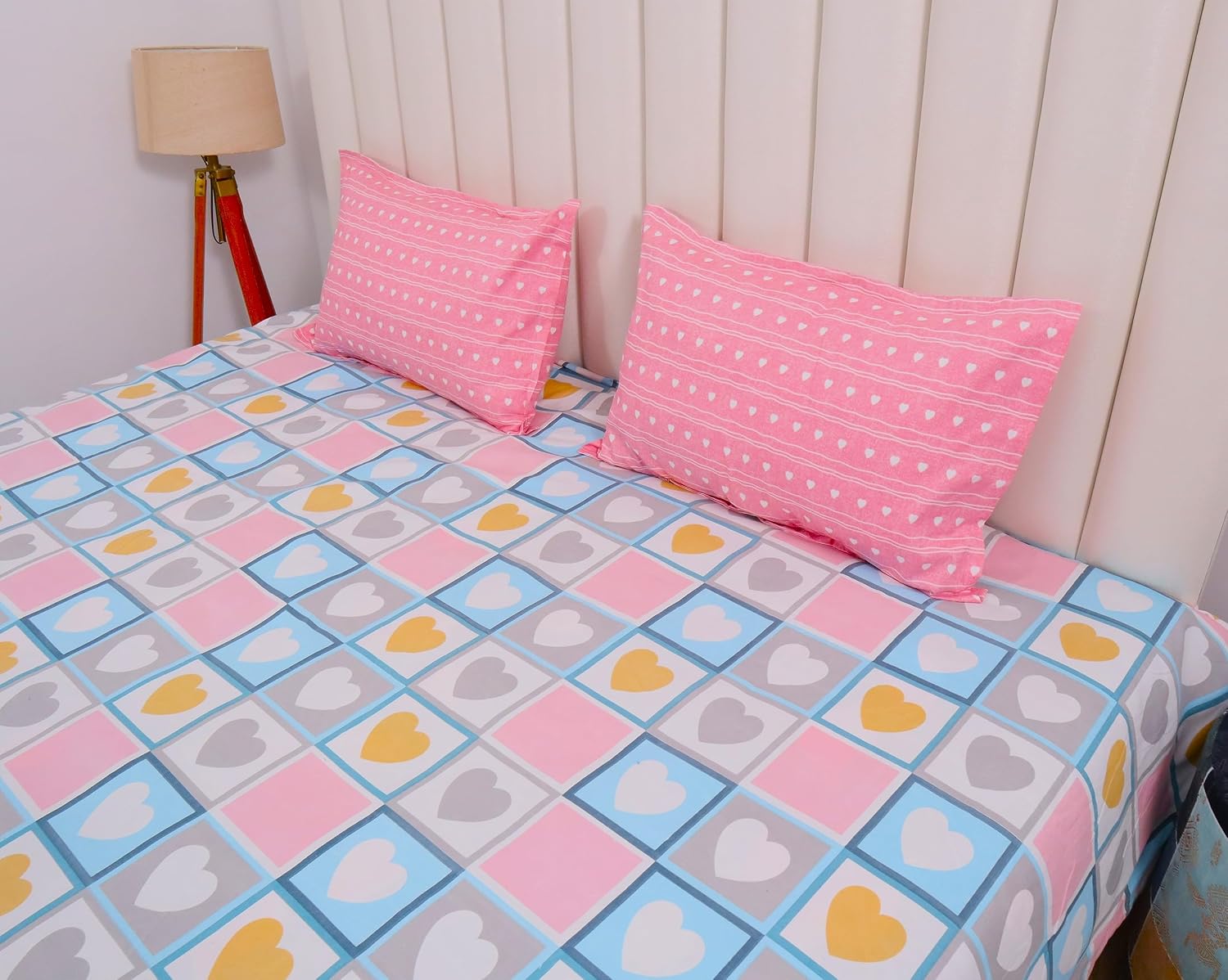 Super Soft Cotton Feel Bedsheet For Double Bed King Size With 2 Pillow Covers | 100 X 108 Inches, White & Pink | Perfect For All Season Comfort