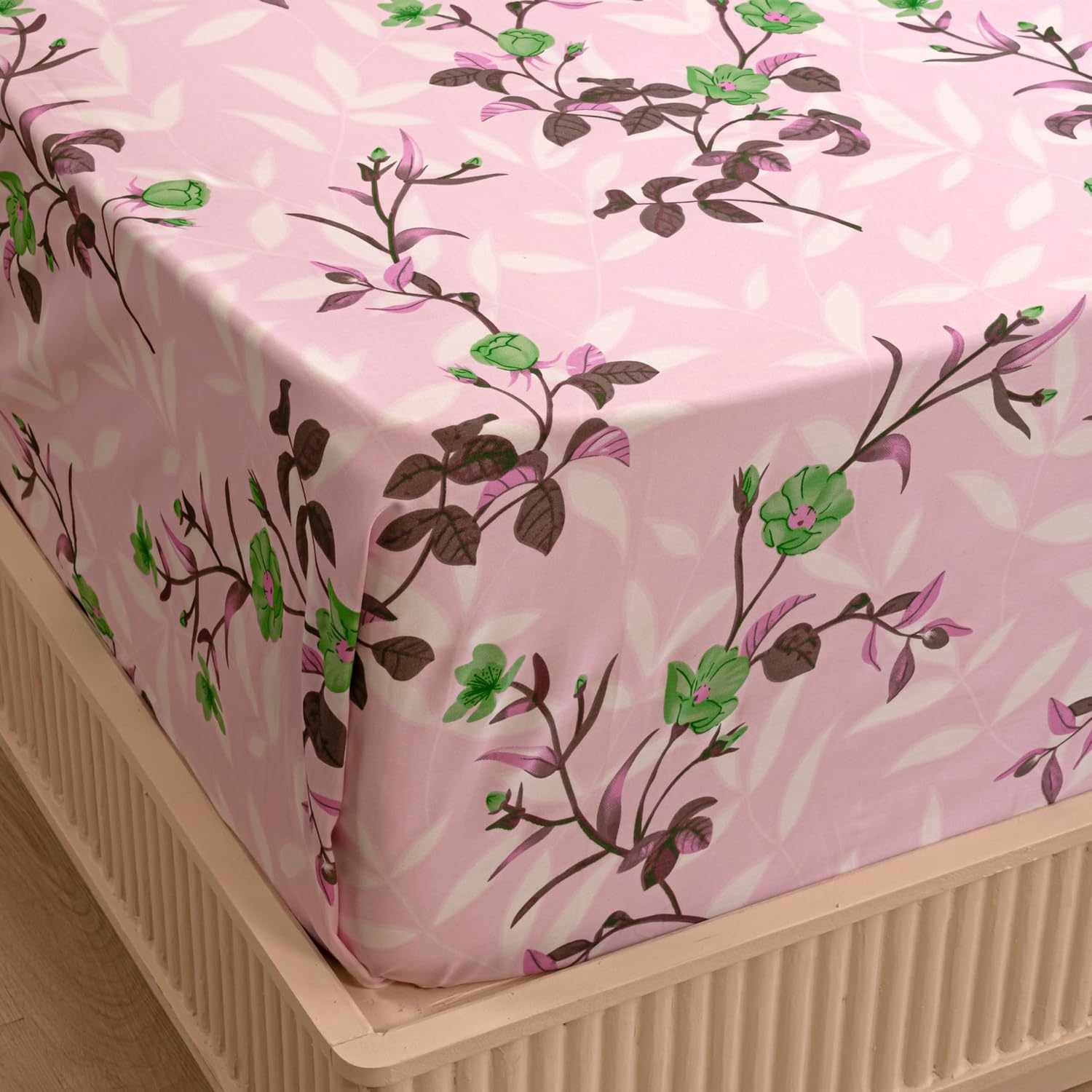 Luxurious Printed Flat Bedsheets With 1 Pillow Cover - 60 X 90 Inches, Lavender & Pink | Breathable & Wrinkle Free | Soft & Durable