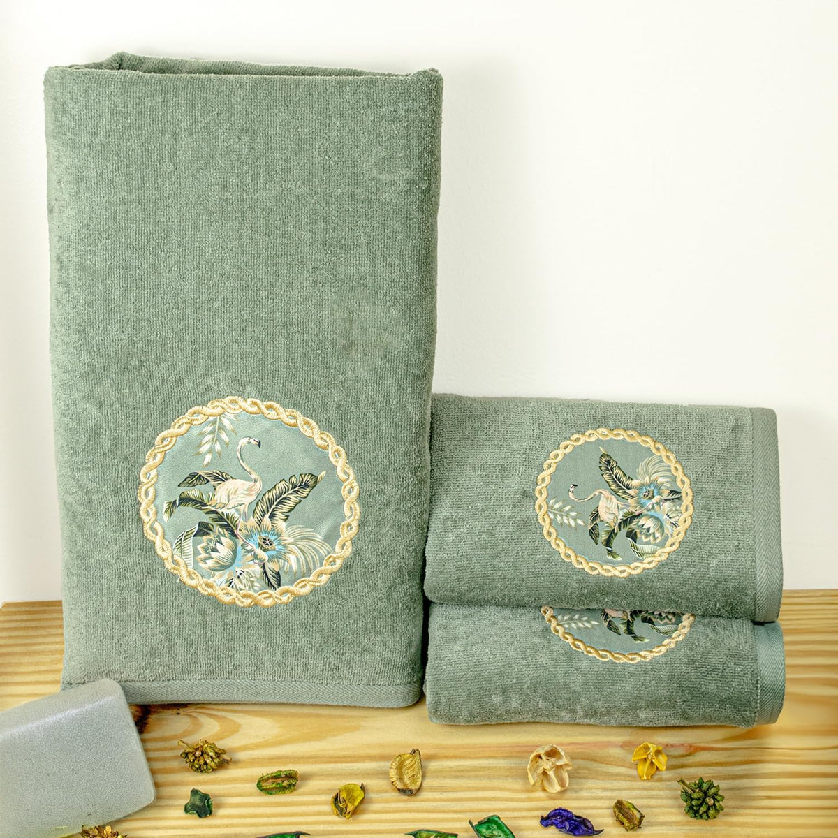 Akiko Home Prima Dream 100% Cotton 1 Bath & 2 Hand Towel 1000 Gsm | Soft, Absorbent & Durable, Cotton Bath Towel | Pack Of 3 (Green)