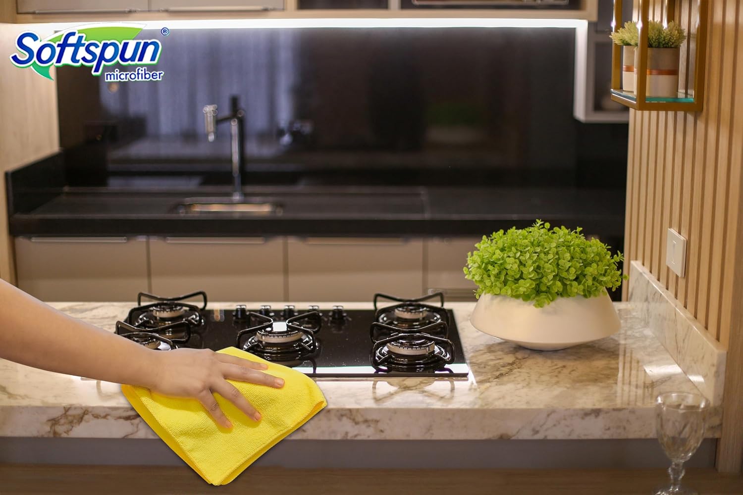 Softspun Microfiber Cloth 340gsm | Super Soft Absorbent Cleaning Towels Cleans & Polishes Everything In Your Home (Pack Of 5)- Yellow