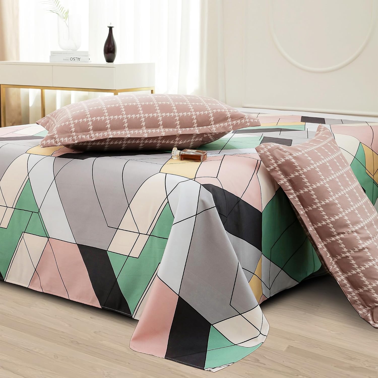 Bedsheets For Double Bed With 2 Pillow Cover - 92 X 98 Inches, Green & Peach | Satin Finish Microfiber Queen Size Bedsheet | Skin Friendly & Breathable Fabric
