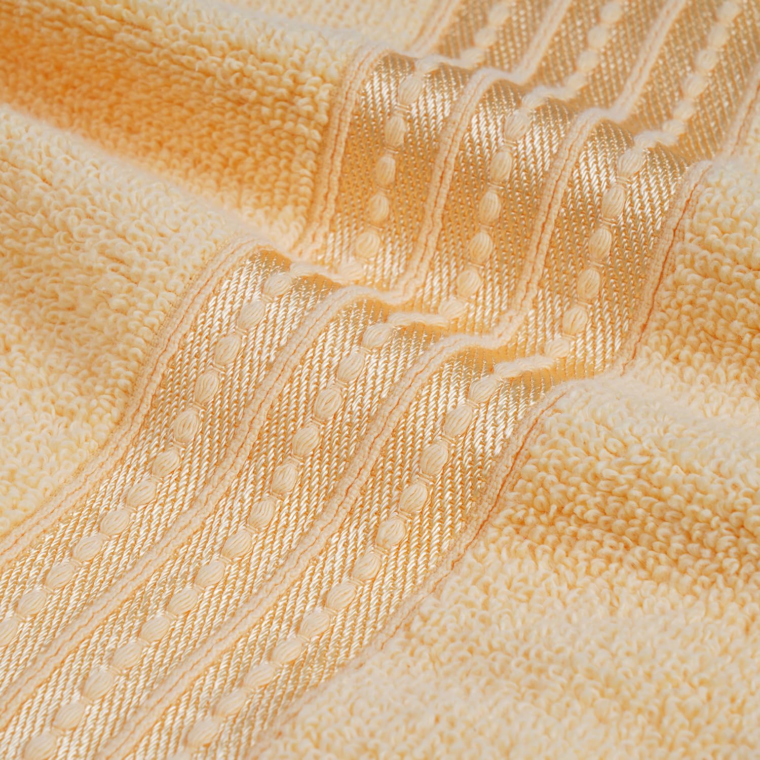 Micro Cotton Remy Basel Luxury Terry Cotton Bath Towel 550 Gsm | Super Comfortable 100% Long Staple Cotton Bath Towel (Cream)