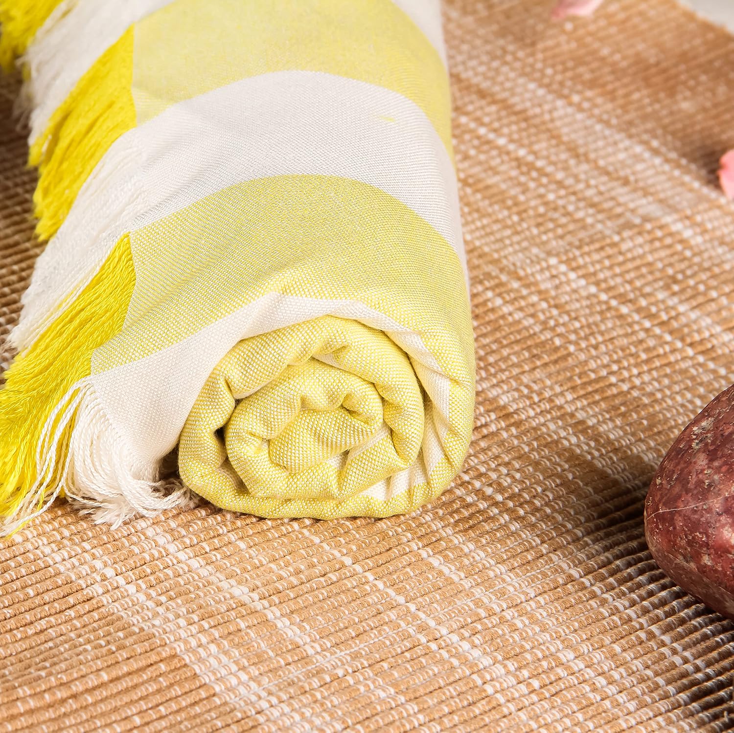 Velve 100% Bamboo Bath Towel 270 Gsm | 2x Softer & Absorbent Than Cotton Towels | Skin Friendly With Non-Toxic Colors (Yellow)