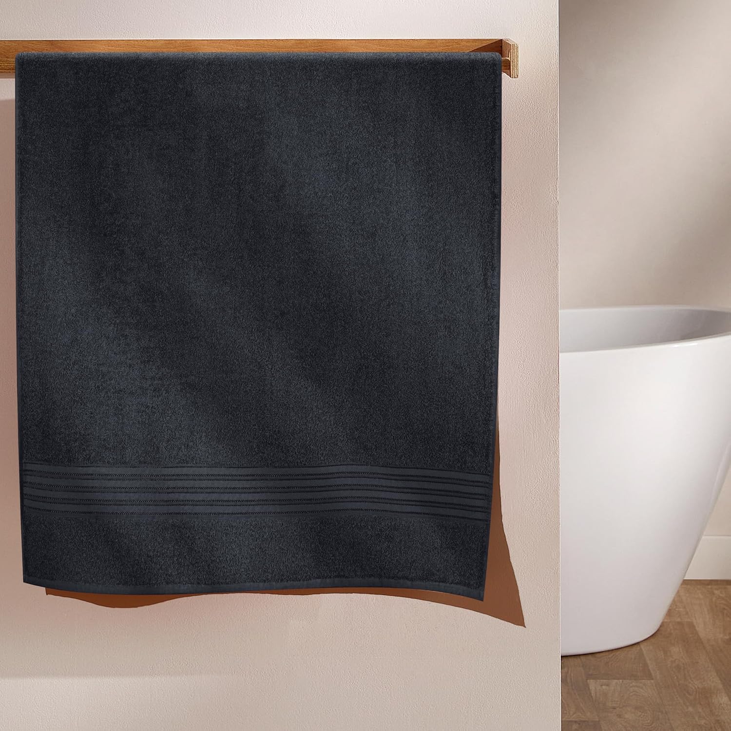 Boutiquo 100% Cotton Bath Towel 500 Gsm | Compact Quick Dry Lightweight Soft & Highly Absorbent Large Size Bath Towel - Charcoal Grey