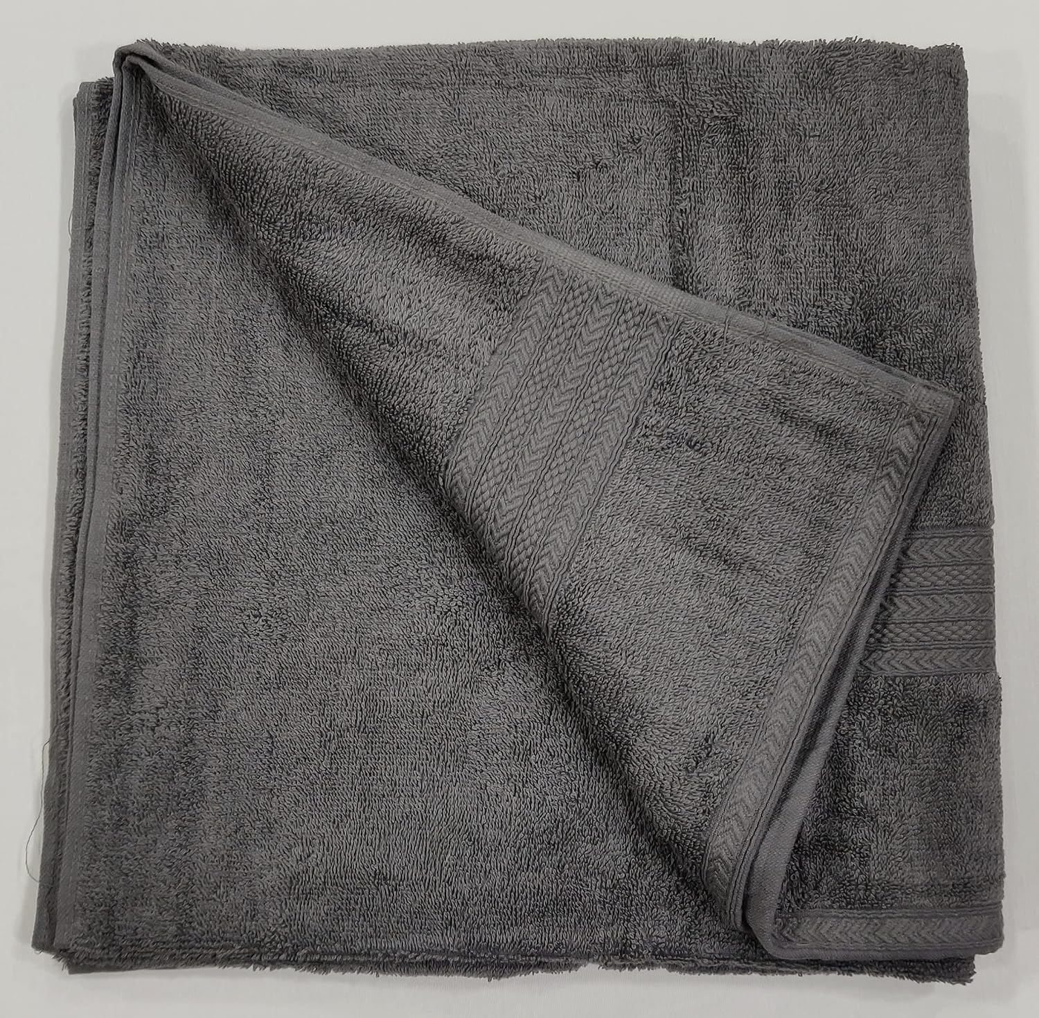 Bombay Dyeing Tulip Small Size Bath Towel 500 Gsm (Grey)