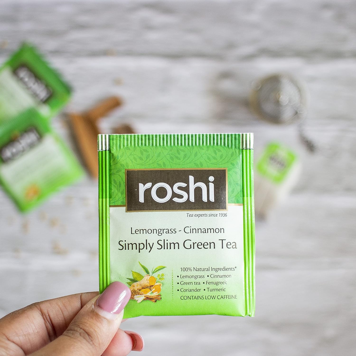 Roshi Lemongrass Cinnamon Simply Slim Green Tea + Ginger Hibiscus Digestive Delight Tea Combo - Pack Of 2 X 25 Tea Bags | 100% Natural Ingredients - Enhances Metabolism & Fitness