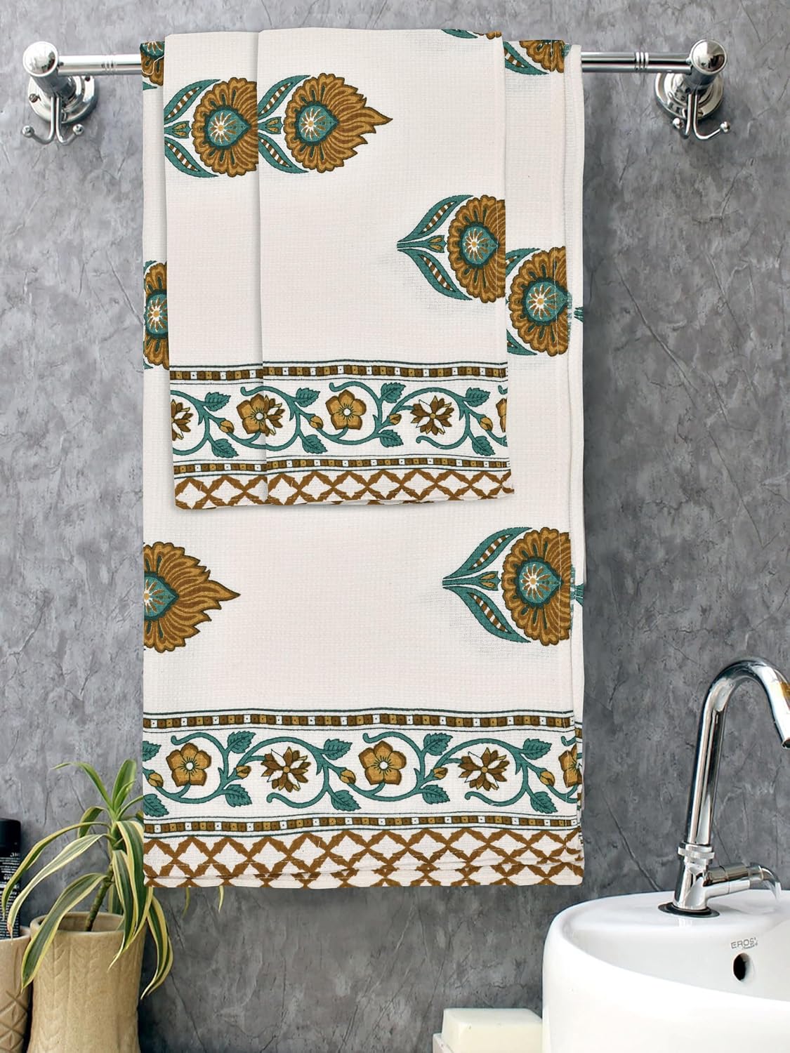 Mafatlal Madhuban Premium Cotton 1 Bath & 2 Hand Towel 700 Gsm | Hand Printed, Indian Floral Craft Towel (Vista White) - 3 Pcs