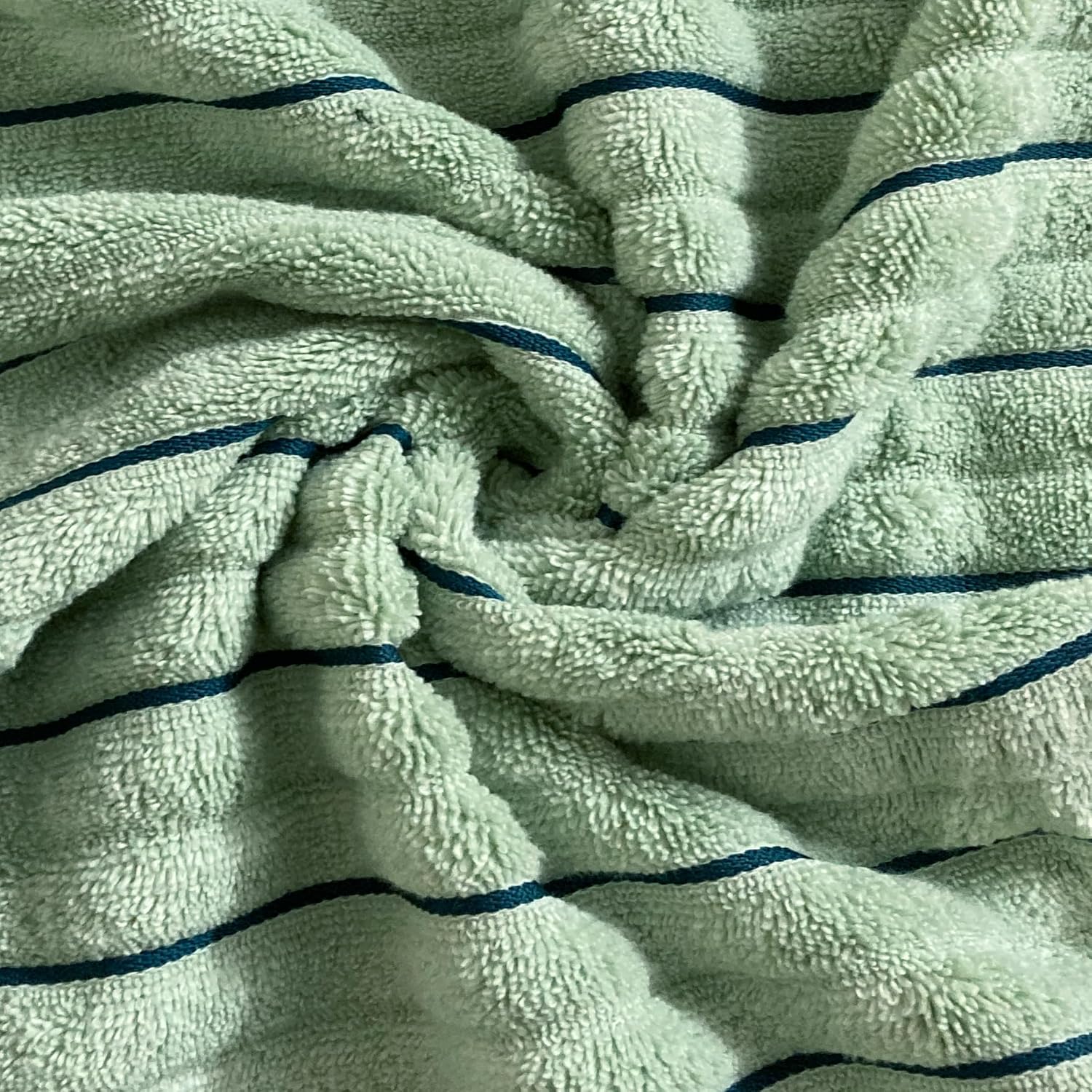 Spaces 100% Cotton Bath Towel 600 Gsm | High Loft Ribbed Texture High Absorbency Cotton Bath Towels (Light Green)