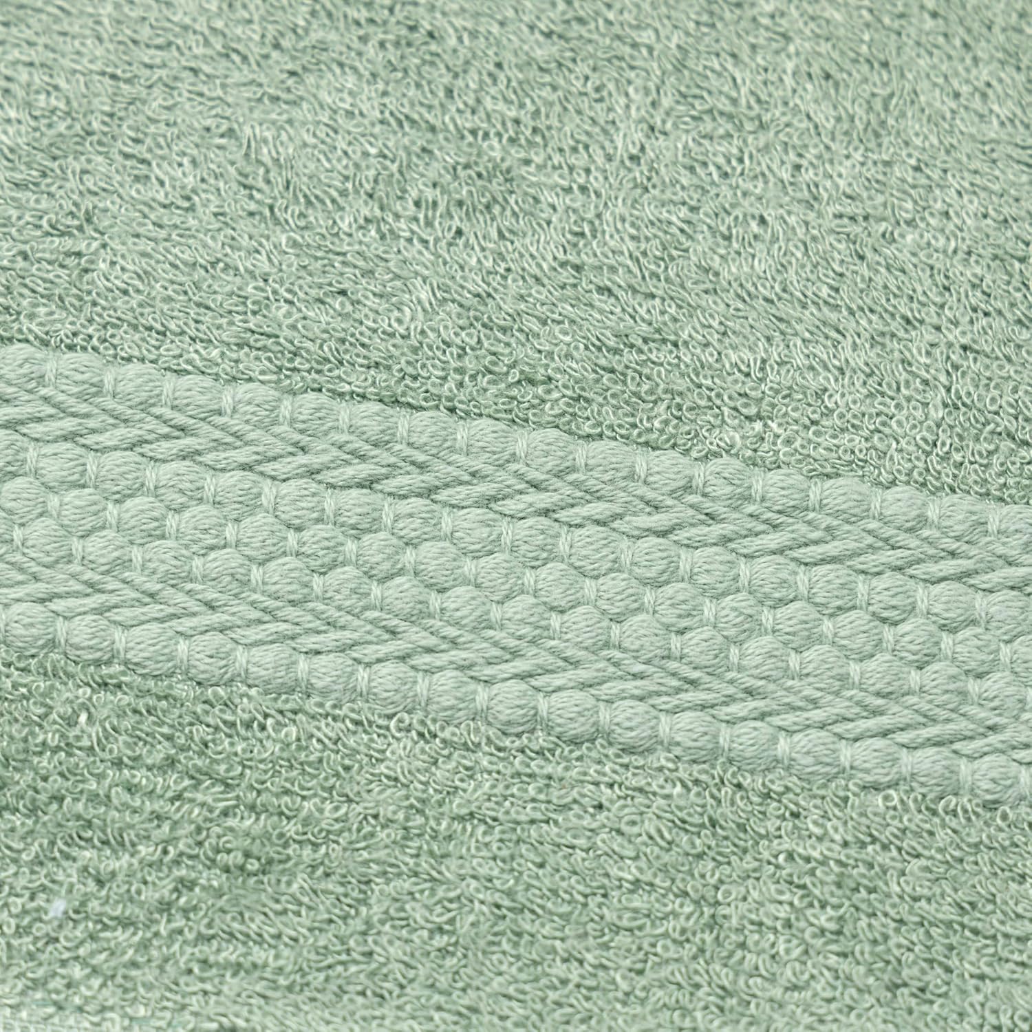 Akiko Home 100% Bamboo Face Towel 500 Gsm | Quick Dry, Super Soft, Anti Bacteria, Fast Absorbent, Eco Friendly, Hypoallergenic, Odor Resistant Face Towel | Pack Of 4 (Green)