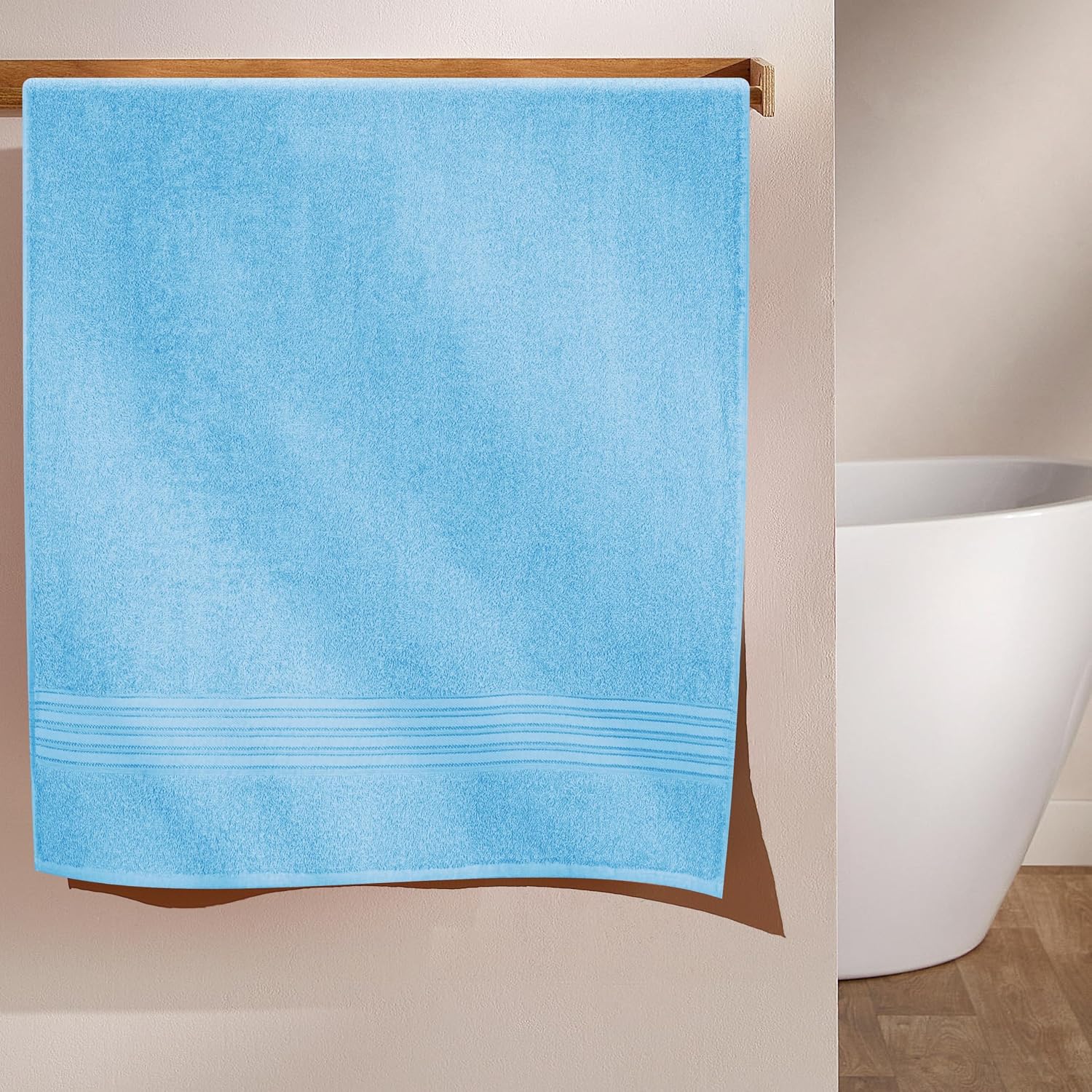 Boutiquo 100% Cotton Bath Towel 500 Gsm | Compact Quick Dry Lightweight Soft & Highly Absorbent Large Size Bath Towel - Sky Blue