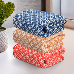 Kuber Industries Microfiber Soft Face Towel 600 Gsm | Absorbent Hanging Hand Towels For Wash Basin Bathroom | Circle - Red, Golden & Blue (3 Pcs)