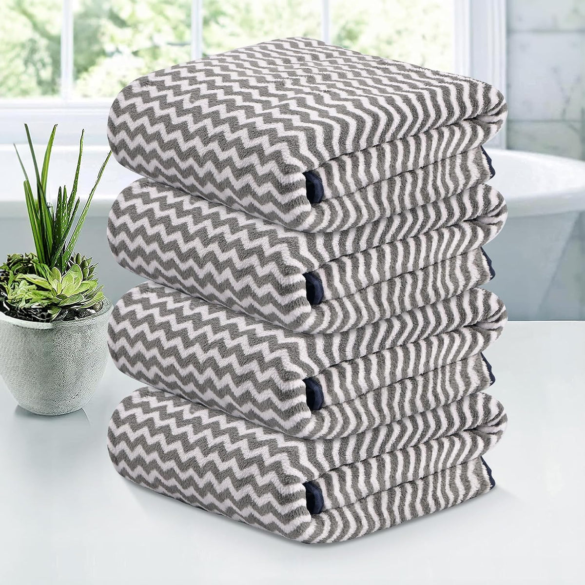 Kuber Industries Microfiber Bath Towel 1400 Gsm | Large Size Soft Quick Dry & Absorbent Shower Bath Towel (Zig Zag - Grey)- Pack Of 4