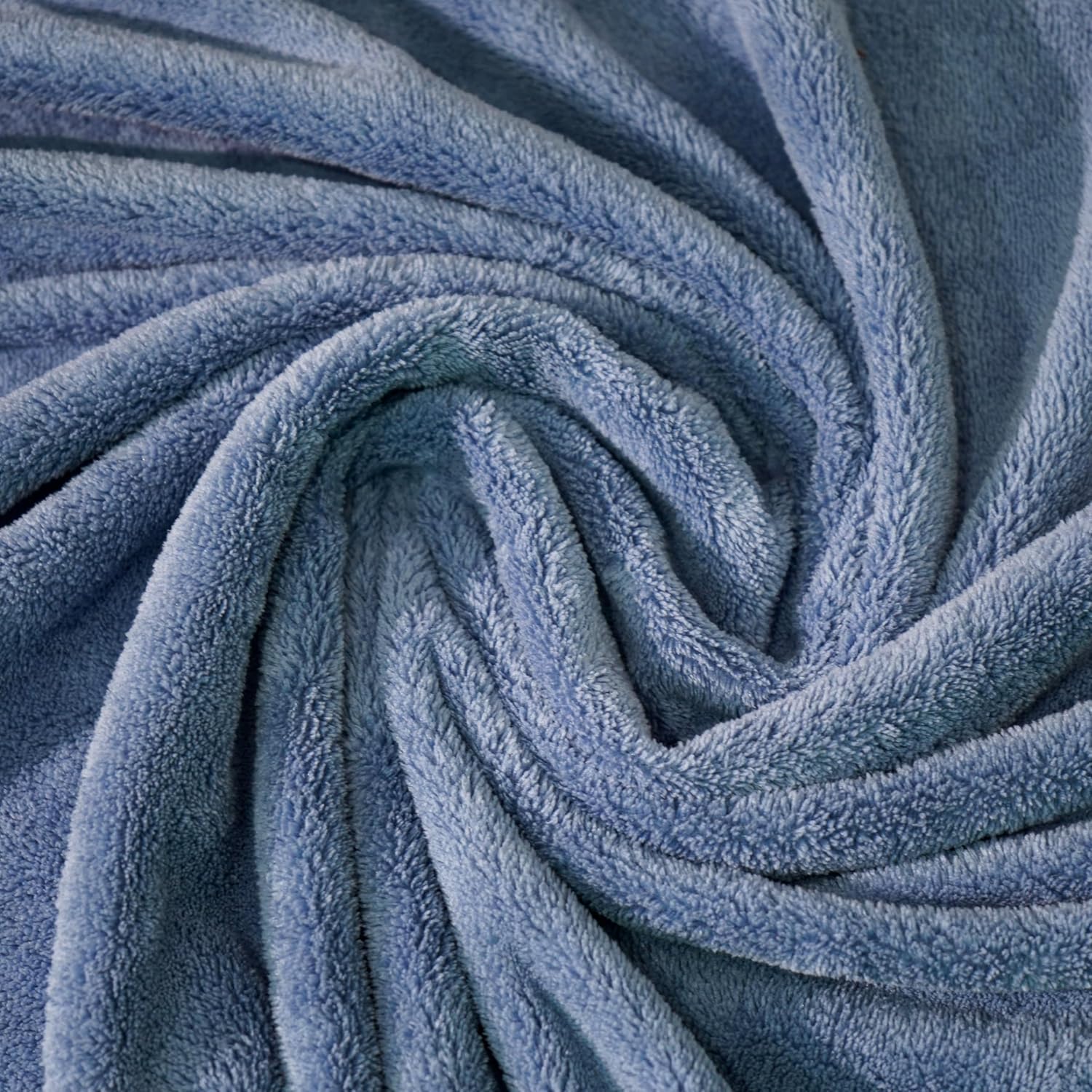 Maxoshine Microfiber Large Size Towels Bath 450 Gsm | Soft Fluffy Coral Fleece Bathing Towel With Hook Quick Dry Super Absorbent Bath Towel (Blue)