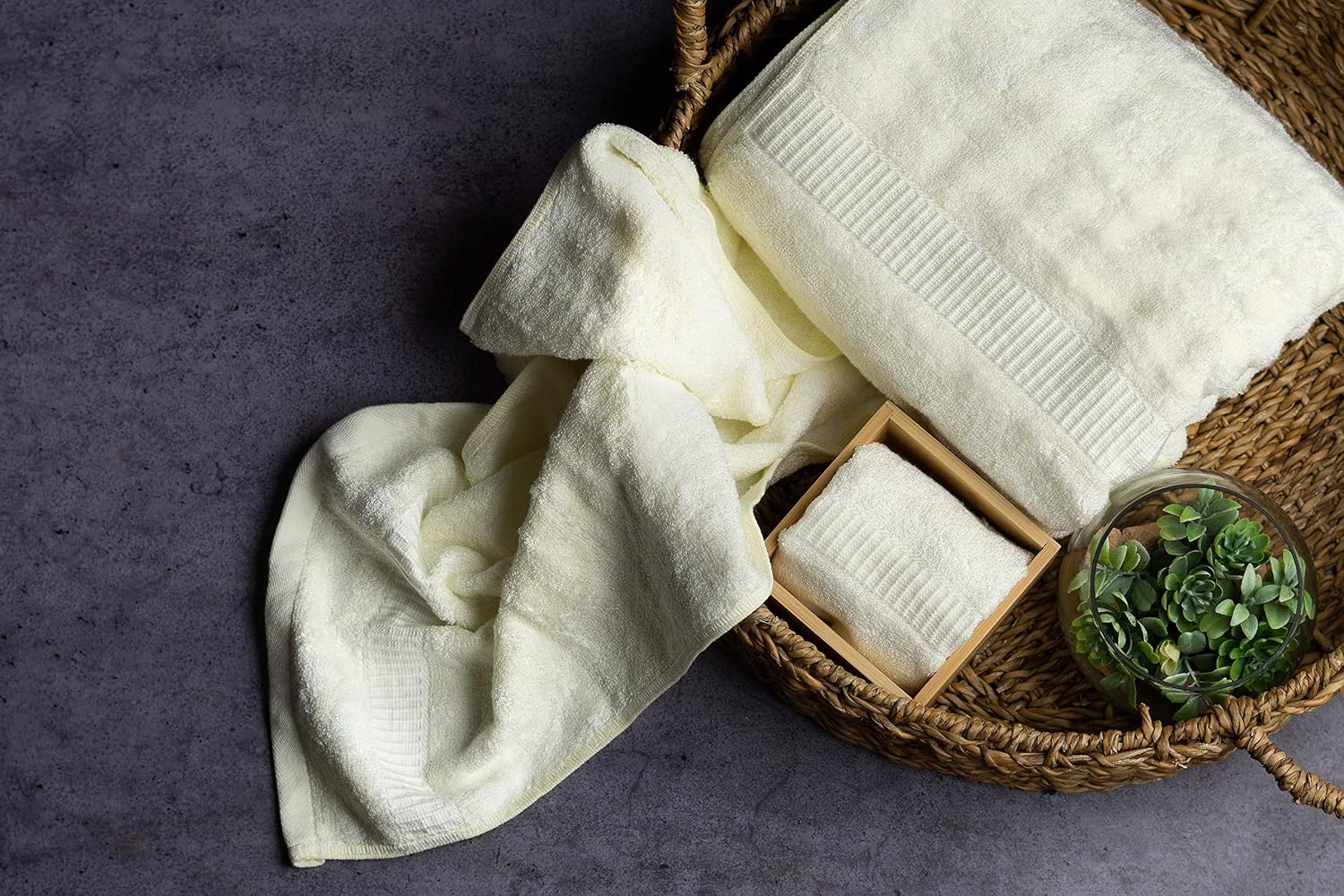 Mush Bamboo Luxurious Bath + Hand & Face Towel 900 Gsm | Ultra Soft, Absorbent & Antimicrobial Towel (Lemon Yellow) -3 Piece