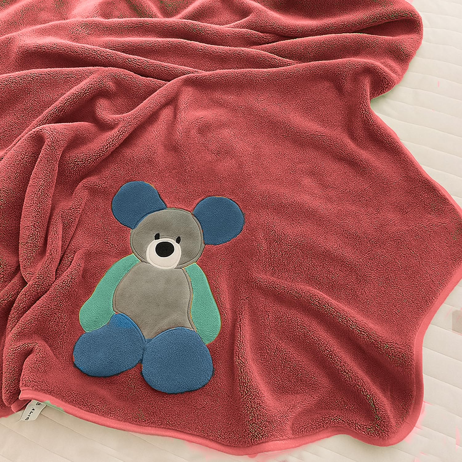 Maxoshine Microfiber Kids Bath Towels 300 Gsm | Quick Drying Towels Kids-Teddy Bear Print Baby Towel For Boys & Girls Pack Of 2 (Blue & Red)