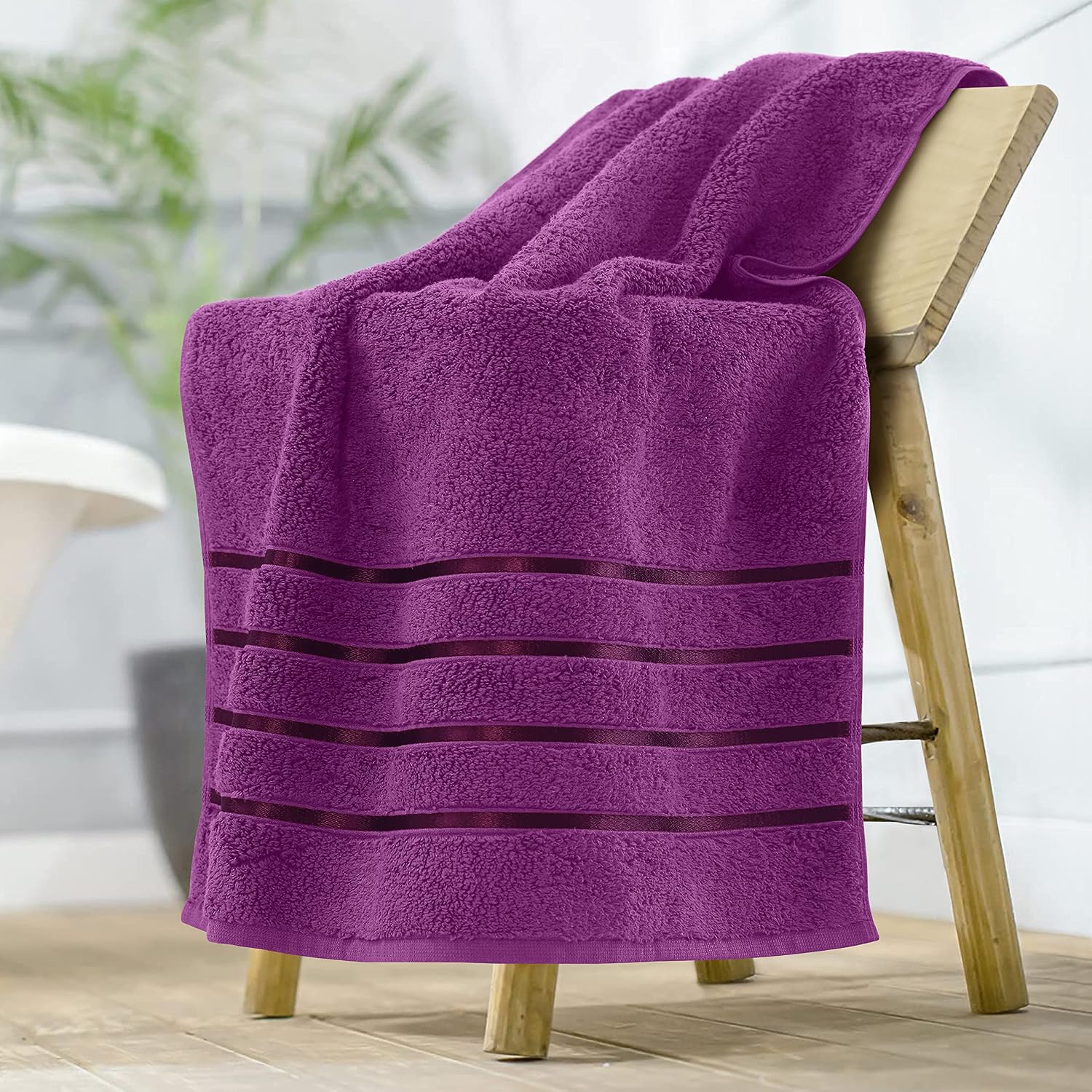 Spread Spain 100% Cotton Hand Towel 600 Gsm | Soft, Fluffy, Super Absorbent & Quick Dry Towels For Pool, Spa & Gym (Lilac)
