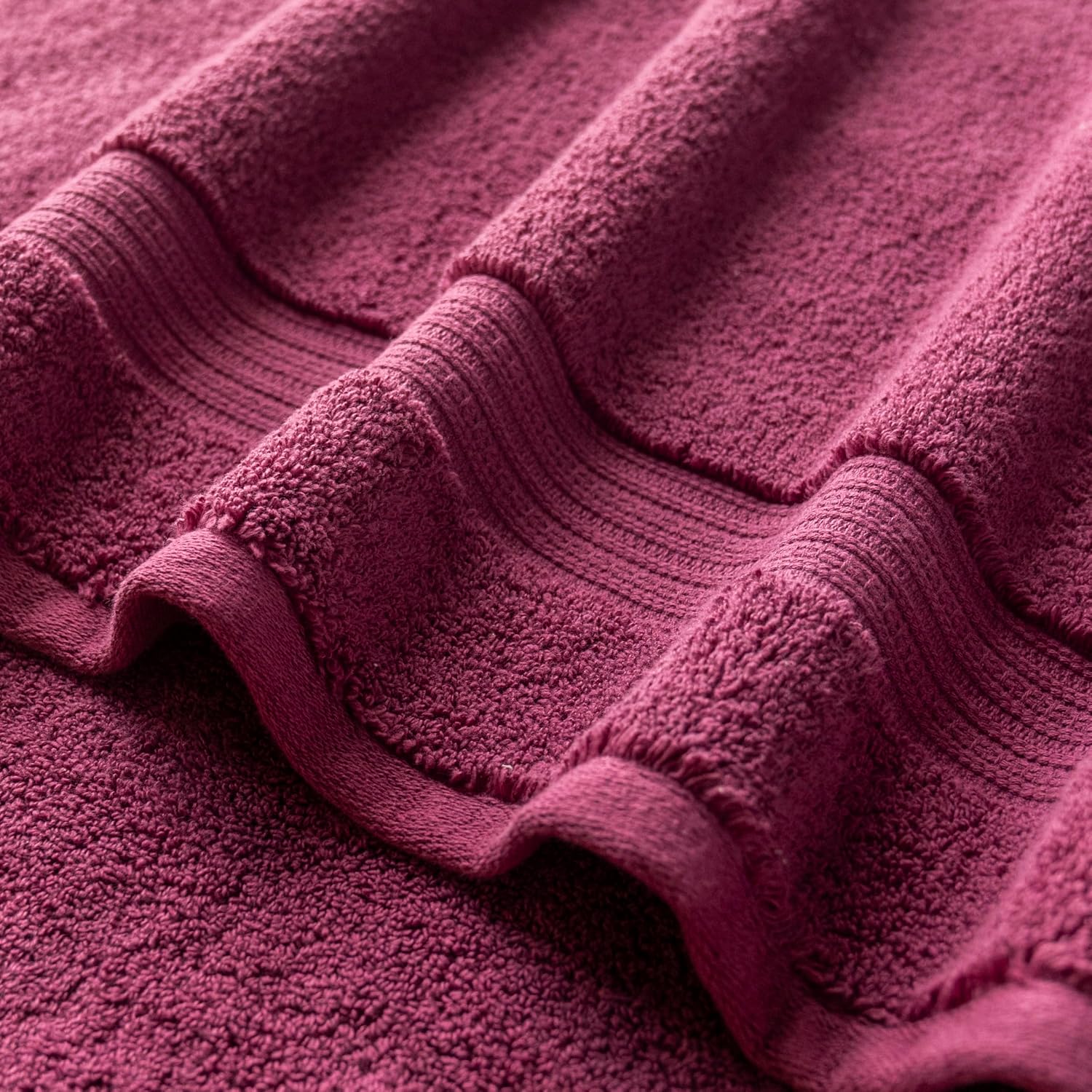 Vilasiya Plushwave 100% Cotton Bath Towel 650 Gsm | Zero Twist Yarn Luxurious Soft & Extra Absorbent Bath Towel (Purple Red)