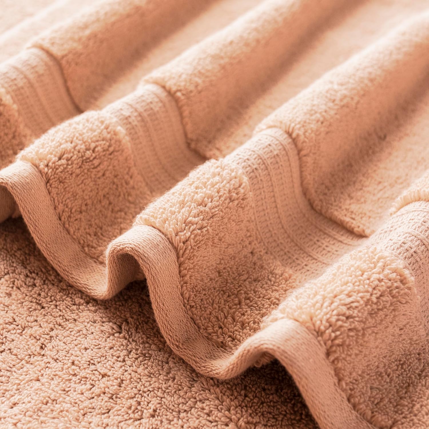 Vilasiya Plushwave 100% Cotton Bath Towel 650 Gsm | Zero Twist Yarn Luxurious Soft & Extra Absorbent Bath Towel (Peach)