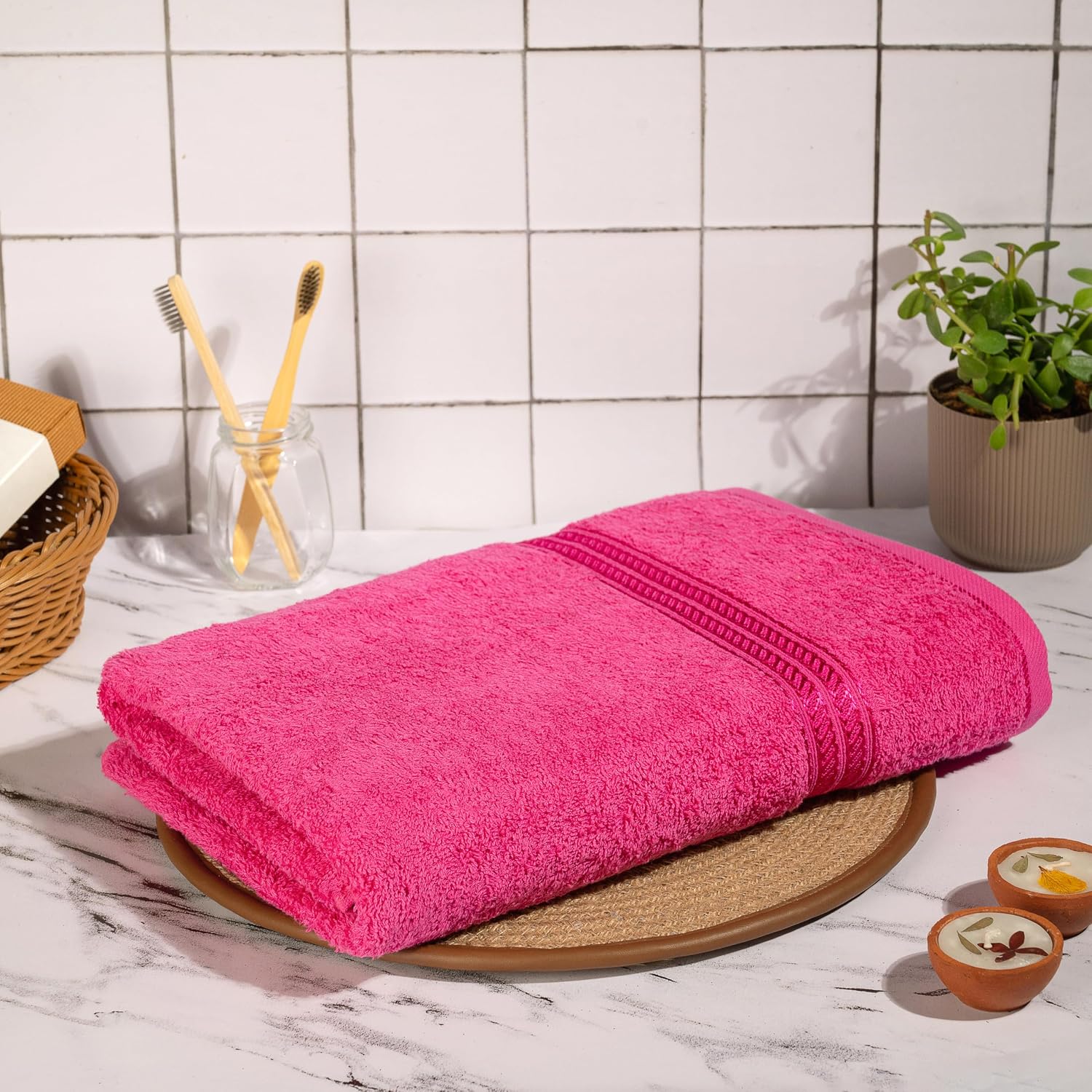 Comforic 100% Cotton Bath Towels 500 Gsm | Large Size Bath Towel For Men & Women Quick Dry, Super Soft & Absorbent Gym Towel, Travel Towel (Magenta Pink)