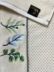 Senses By Riba All Cotton 550 Gsm Embroidered Bath Towel Set | Quick Drying, Highly Absorbant Bath Towel | Pack Of 4-2pcs Bath + 2pcs Hand Towels - Ivory (Style 1)